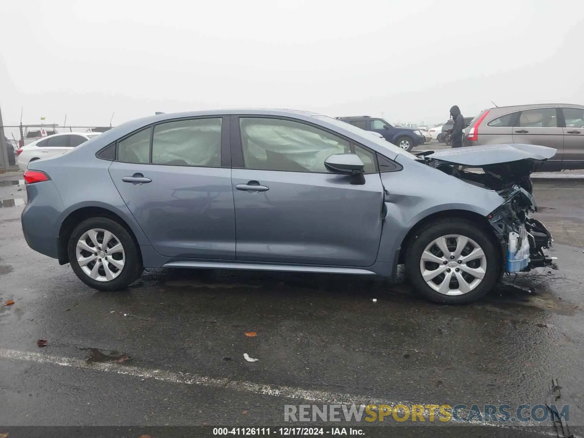 14 fotografías del automóvil dañado JTDBCMFE1R3049732 TOYOTA COROLLA 2024