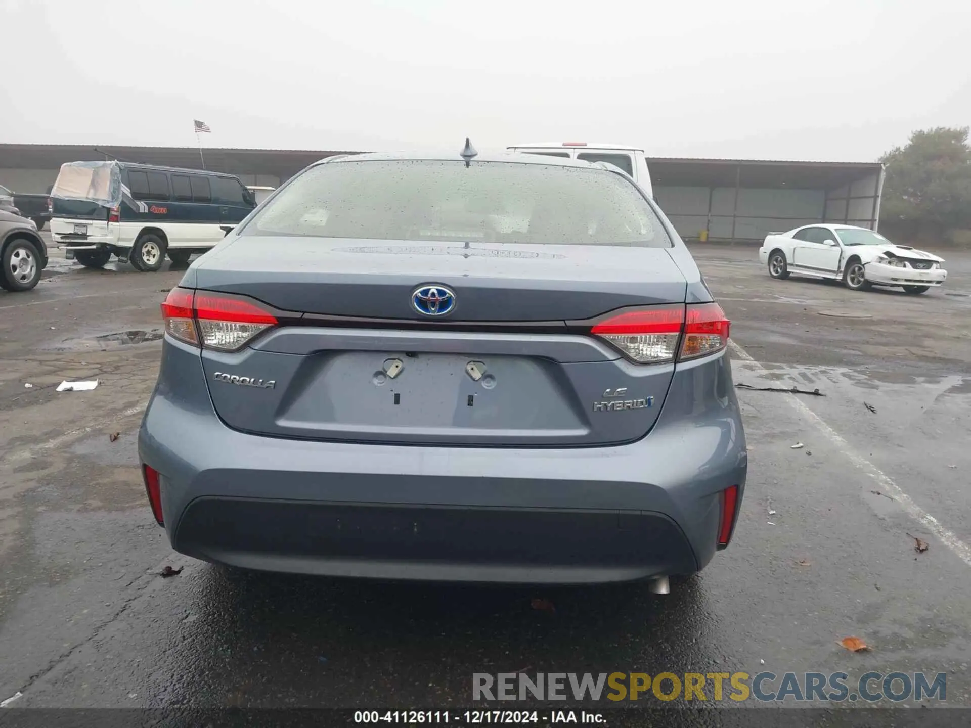 17 fotografías del automóvil dañado JTDBCMFE1R3049732 TOYOTA COROLLA 2024