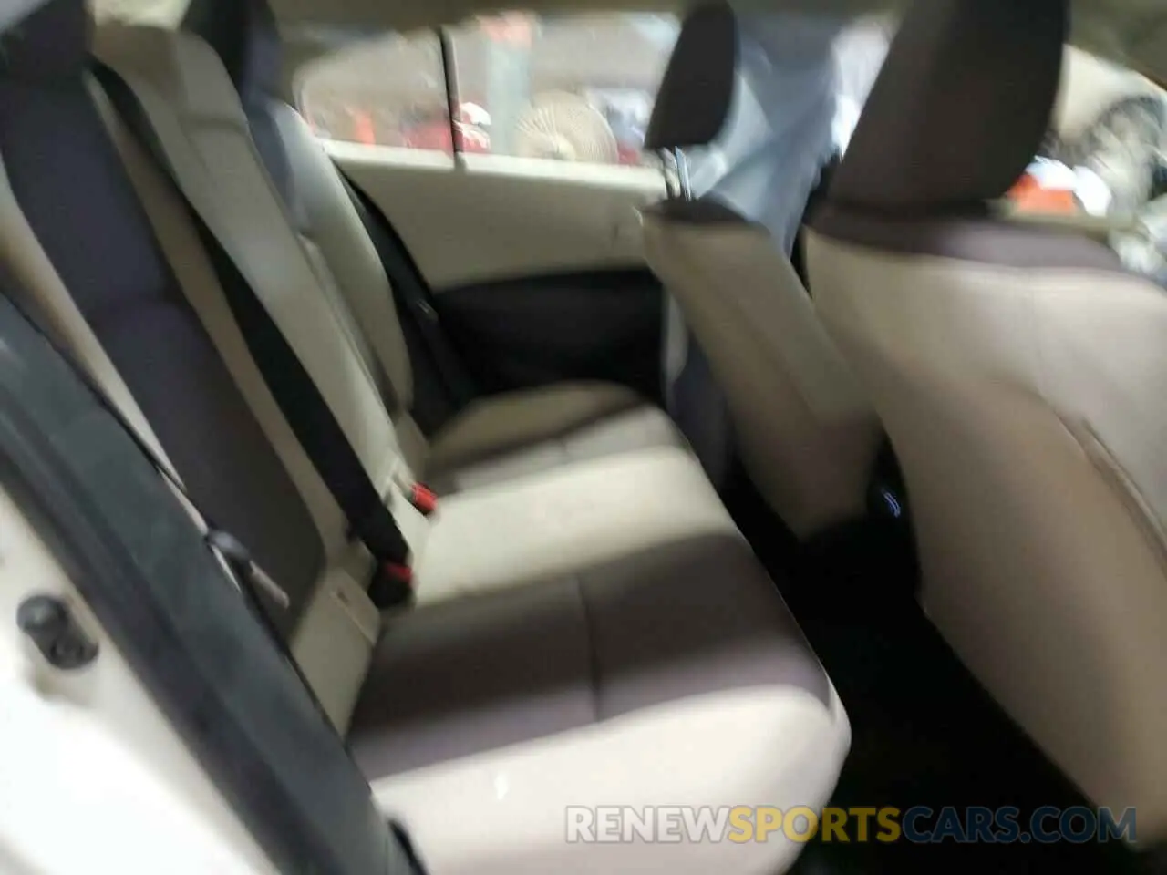 10 fotografías del automóvil dañado JTDBCMFE1R3051402 TOYOTA COROLLA 2024