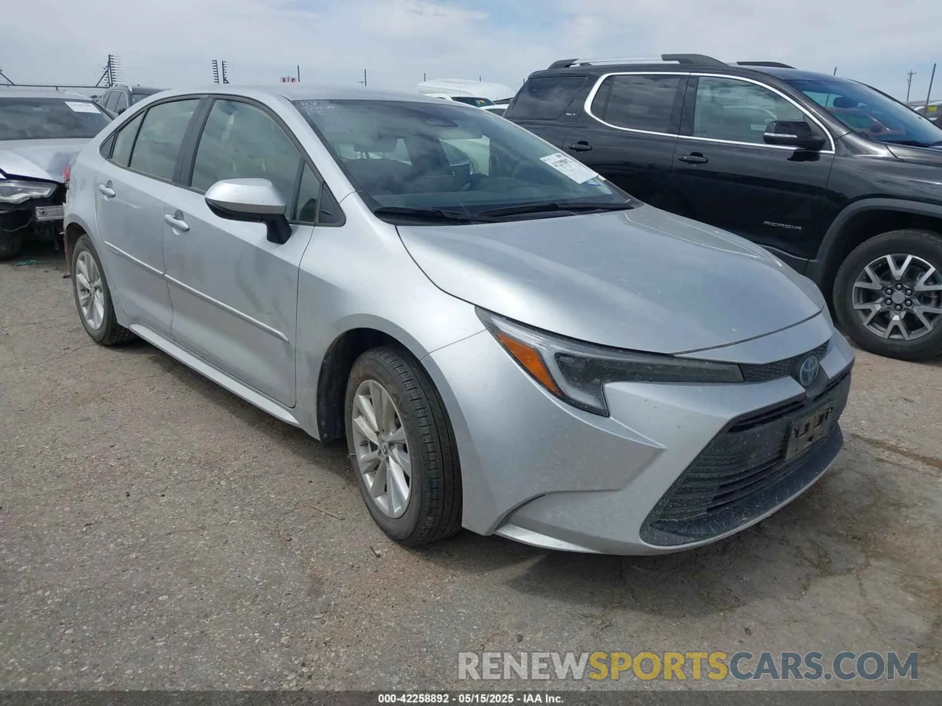 1 fotografías del automóvil dañado JTDBCMFE1R3053215 TOYOTA COROLLA 2024