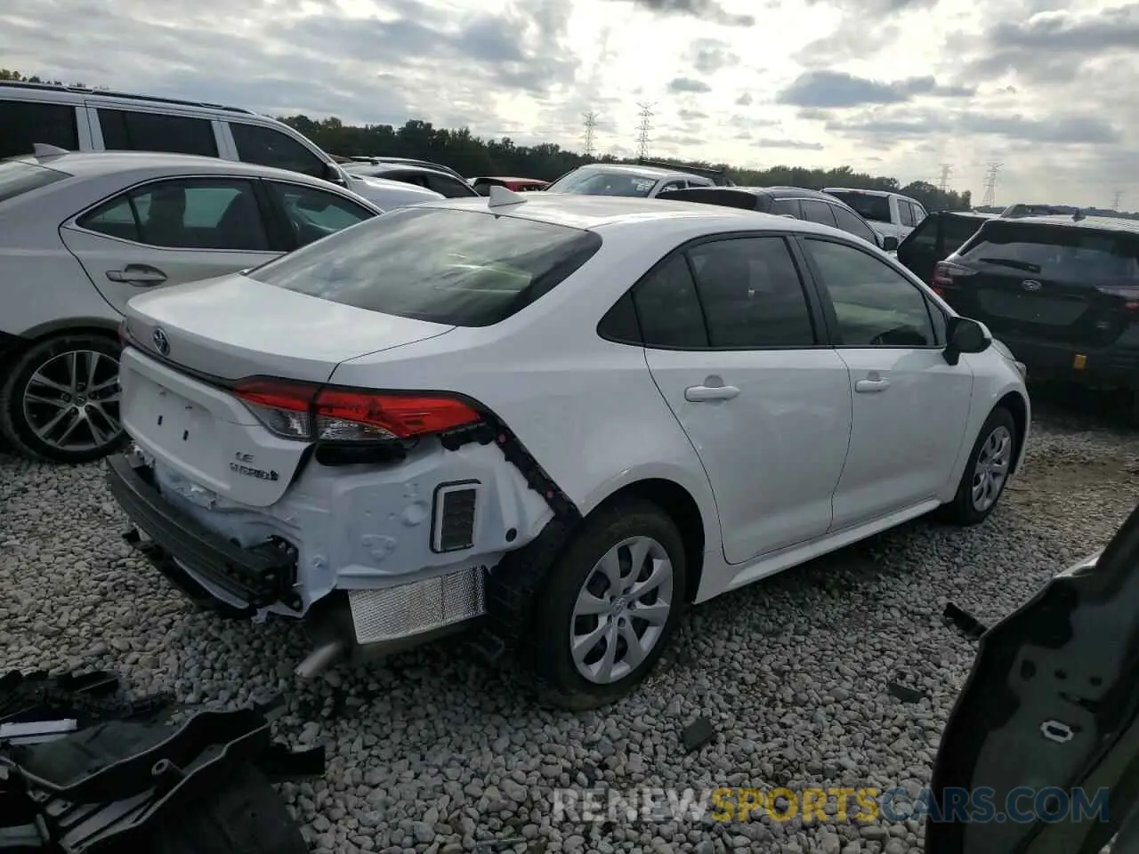 3 fotografías del automóvil dañado JTDBCMFE1R3058446 TOYOTA COROLLA 2024