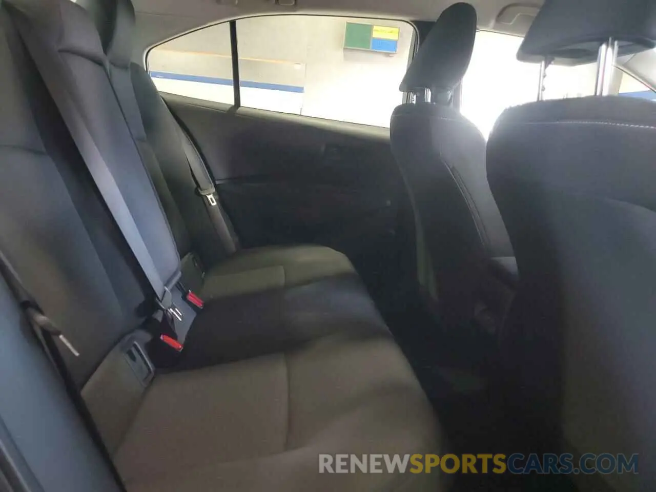 10 fotografías del automóvil dañado JTDBCMFE1R3061721 TOYOTA COROLLA 2024