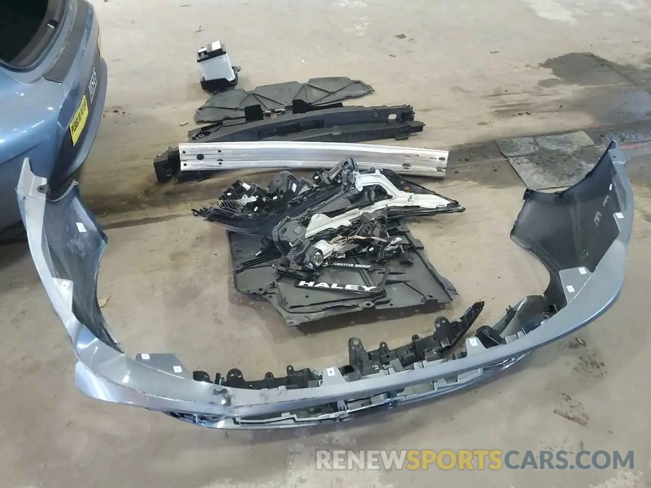 12 fotografías del automóvil dañado JTDBCMFE1R3061721 TOYOTA COROLLA 2024