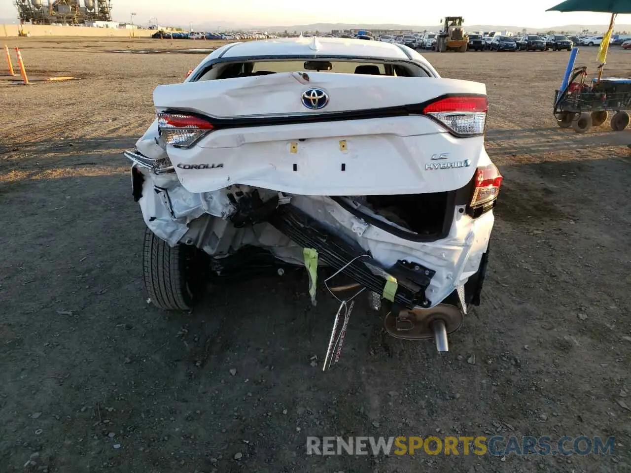 6 fotografías del automóvil dañado JTDBCMFE1RJ021568 TOYOTA COROLLA 2024