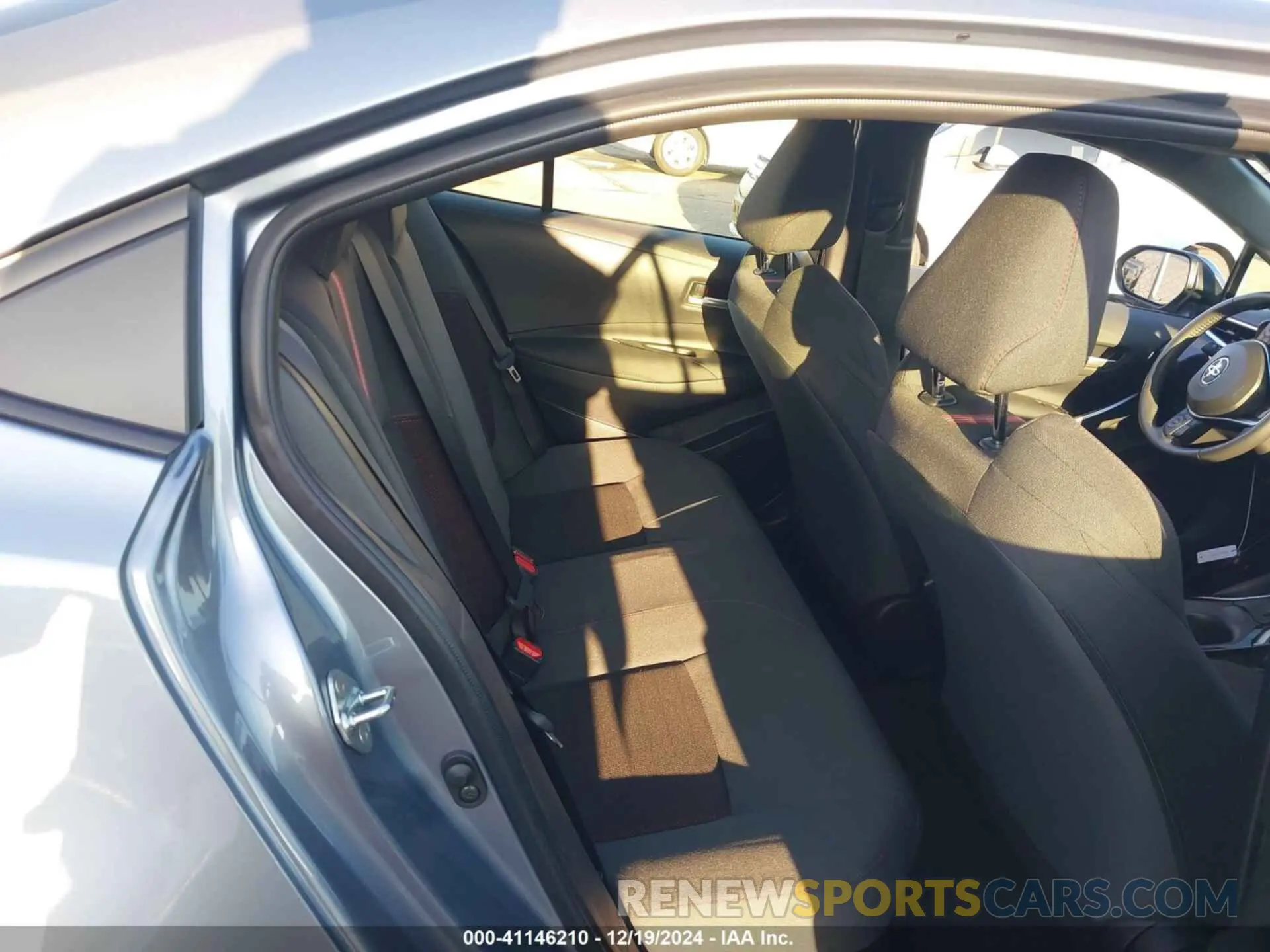 8 fotografías del automóvil dañado JTDBCMFE1RJ027032 TOYOTA COROLLA 2024