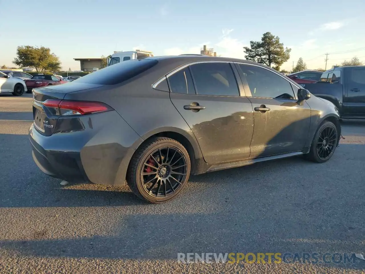 3 fotografías del automóvil dañado JTDBCMFE2R3028324 TOYOTA COROLLA 2024