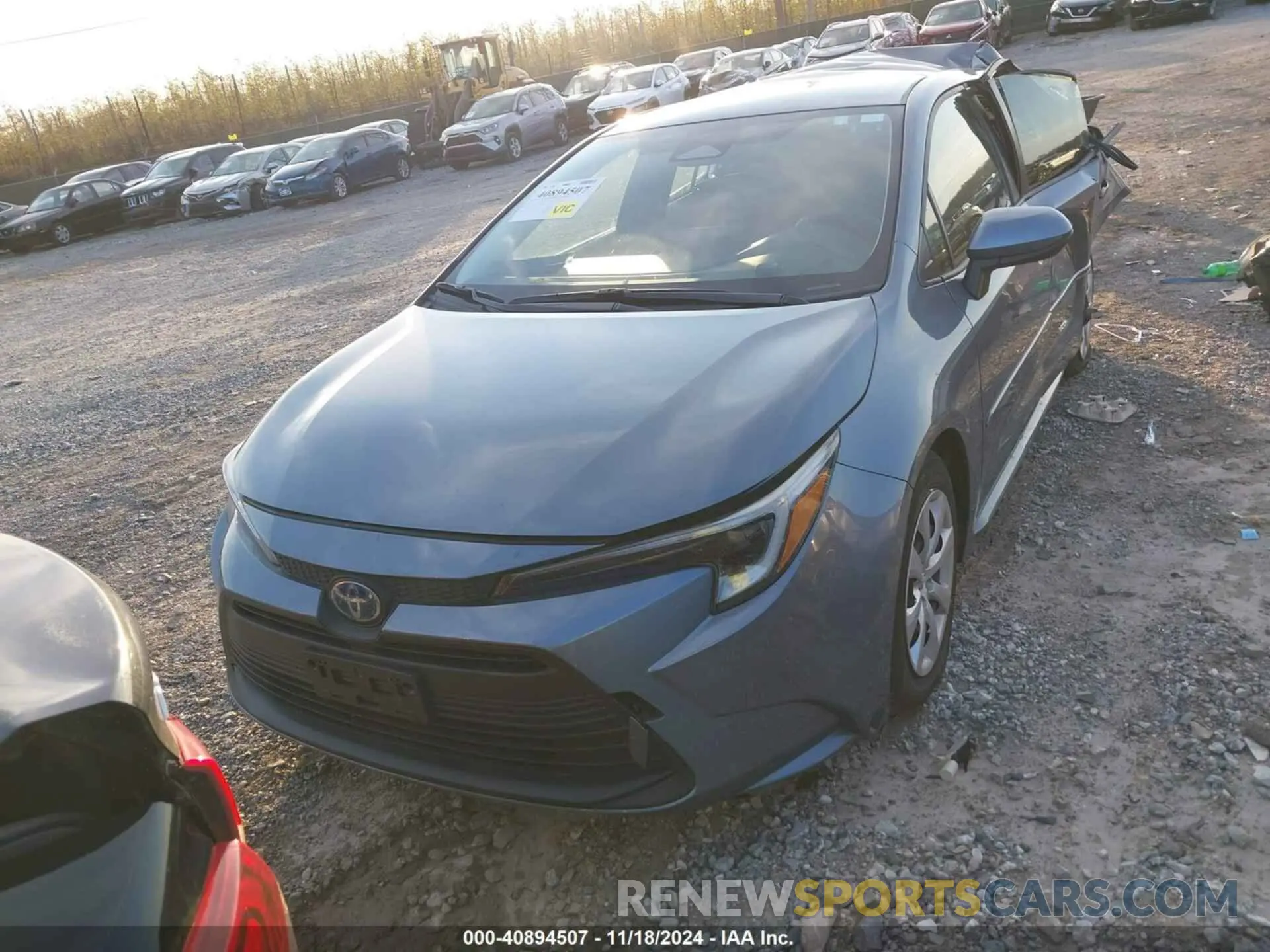 13 fotografías del automóvil dañado JTDBCMFE2R3050565 TOYOTA COROLLA 2024