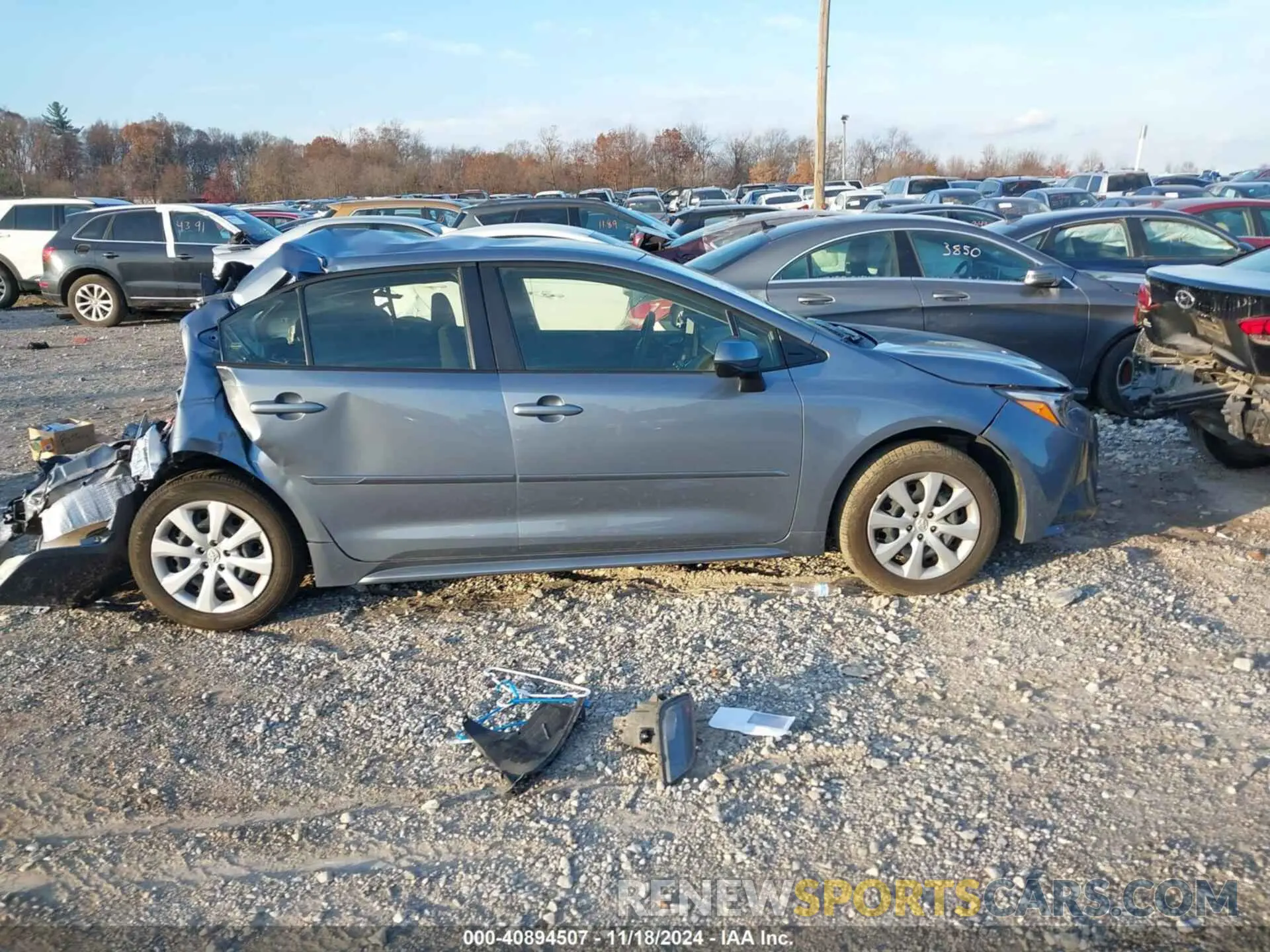 14 fotografías del automóvil dañado JTDBCMFE2R3050565 TOYOTA COROLLA 2024