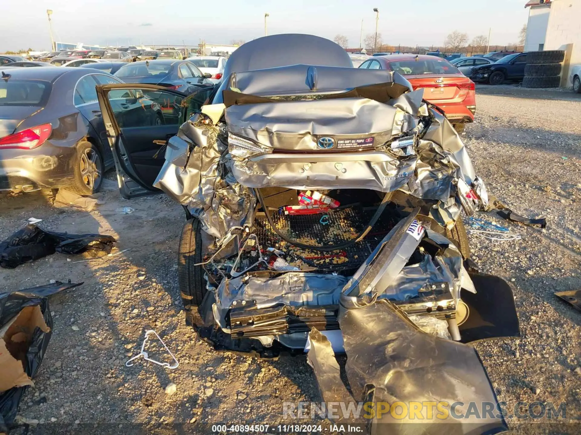 6 fotografías del automóvil dañado JTDBCMFE2R3050565 TOYOTA COROLLA 2024