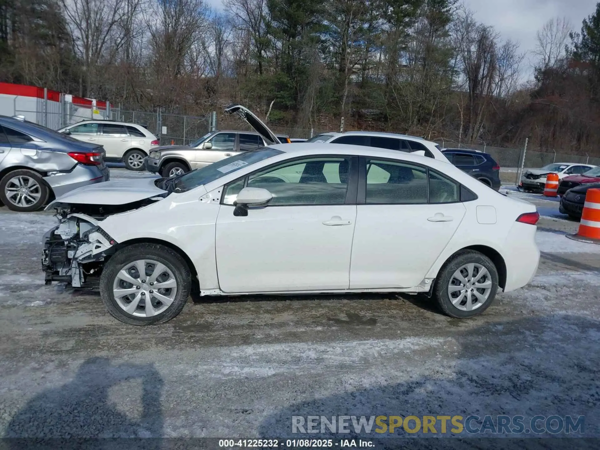 14 fotografías del automóvil dañado JTDBCMFE2R3053367 TOYOTA COROLLA 2024
