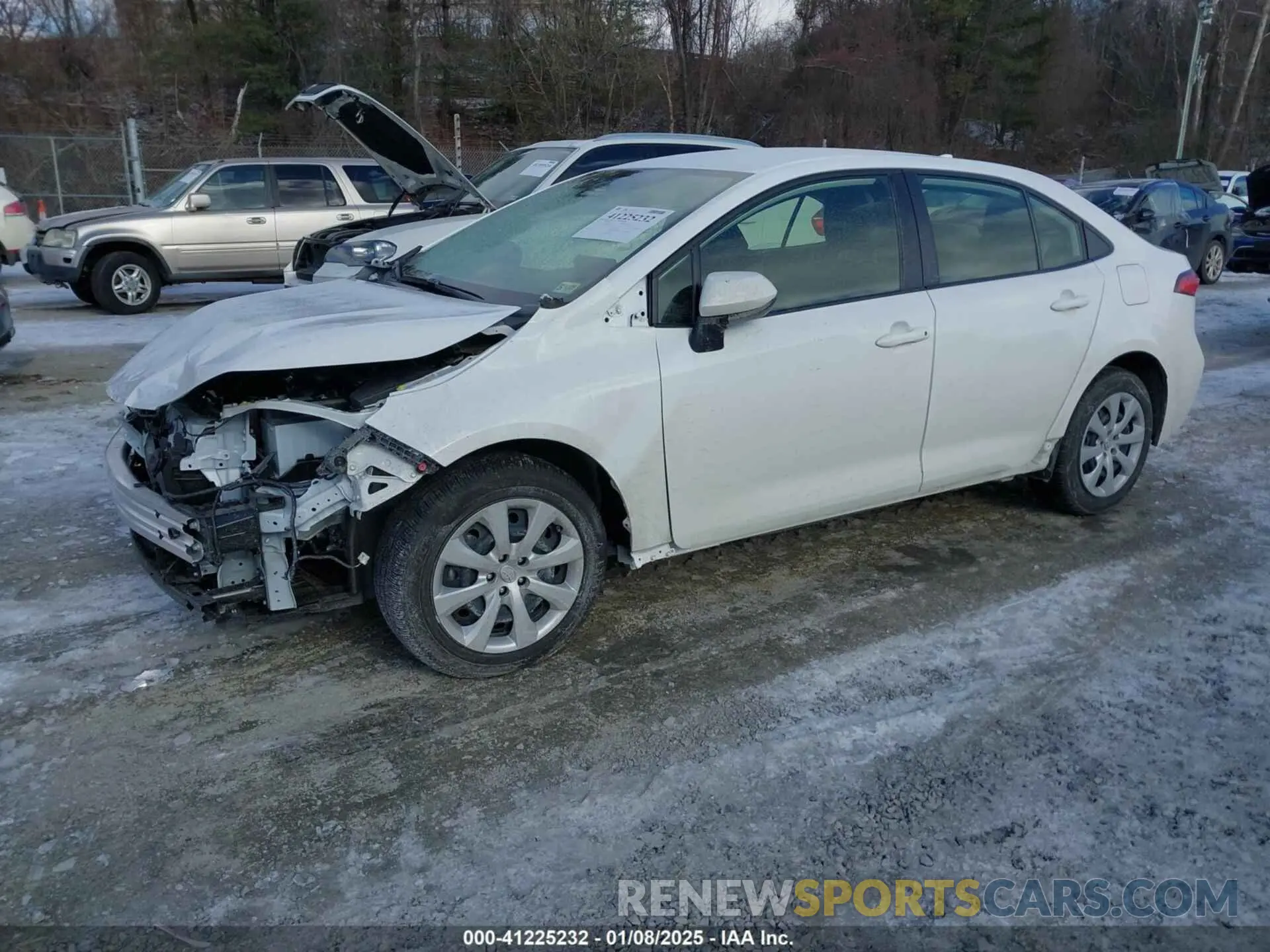 2 fotografías del automóvil dañado JTDBCMFE2R3053367 TOYOTA COROLLA 2024