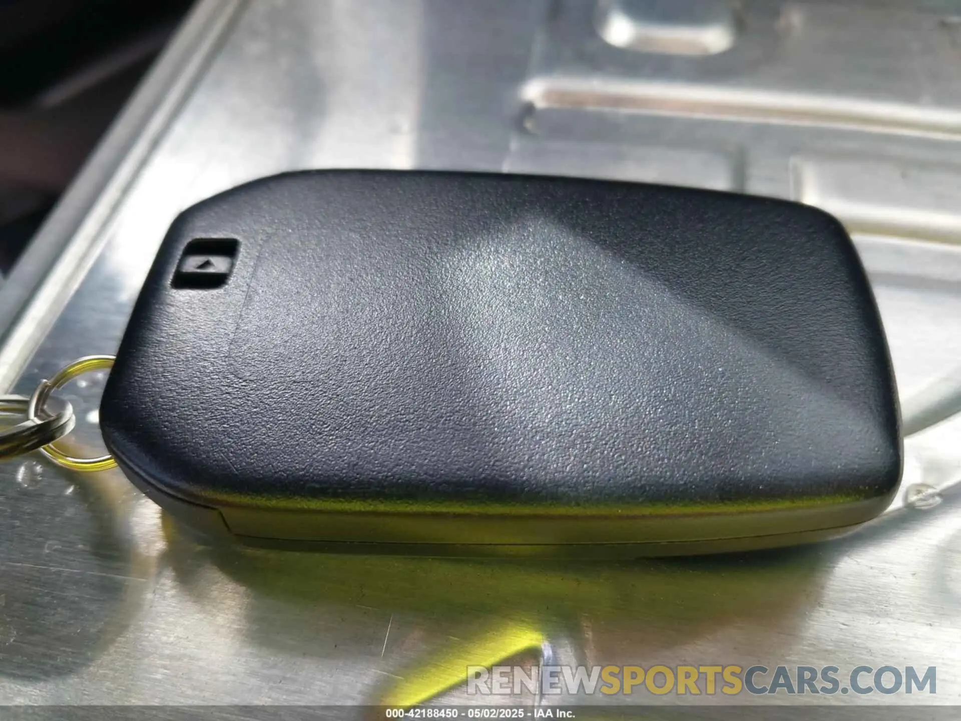 11 fotografías del automóvil dañado JTDBCMFE2R3056351 TOYOTA COROLLA 2024