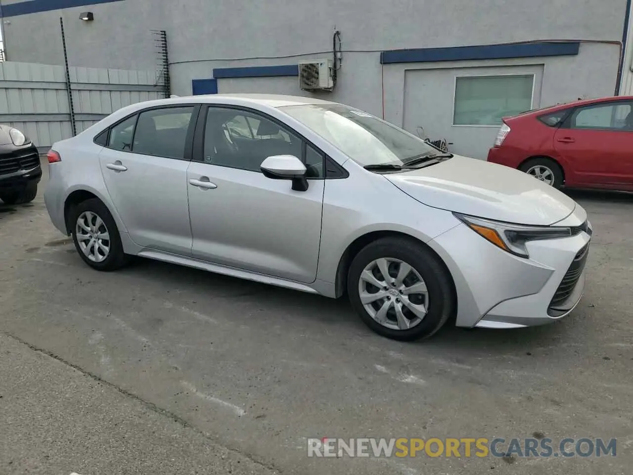 4 fotografías del automóvil dañado JTDBCMFE2R3057581 TOYOTA COROLLA 2024