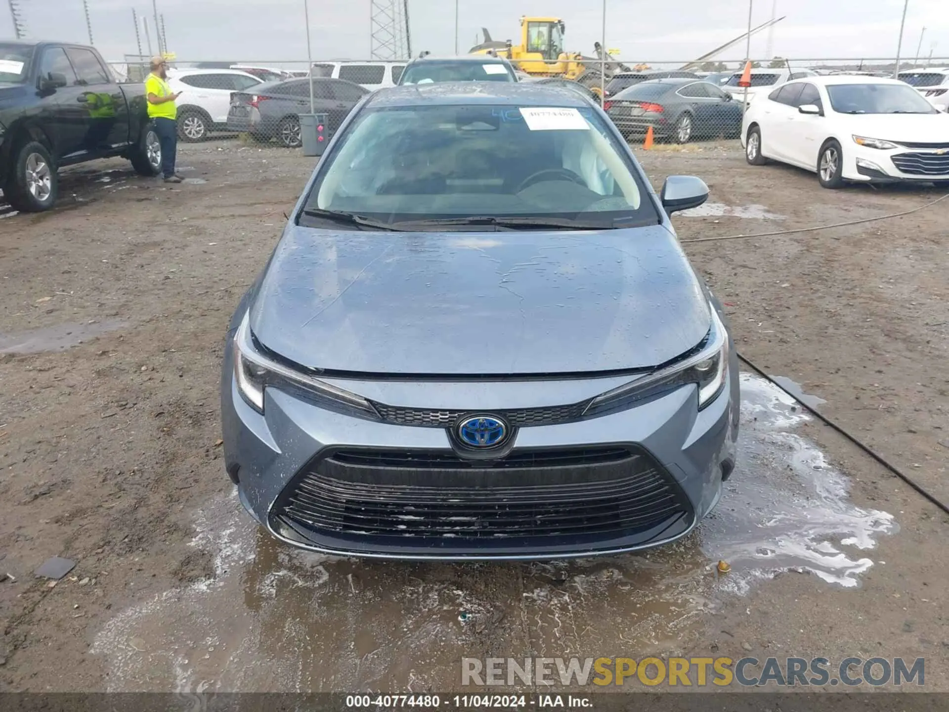 12 fotografías del automóvil dañado JTDBCMFE2R3061310 TOYOTA COROLLA 2024