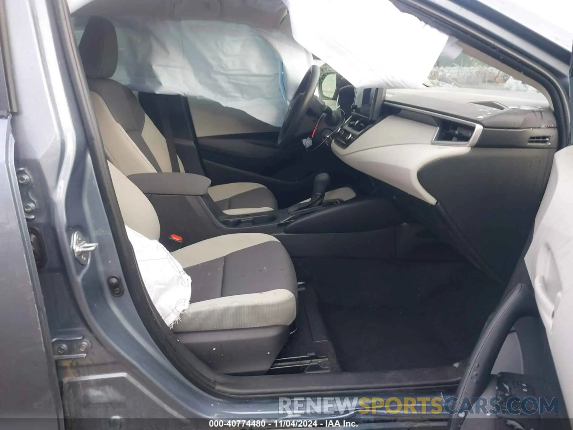 5 fotografías del automóvil dañado JTDBCMFE2R3061310 TOYOTA COROLLA 2024