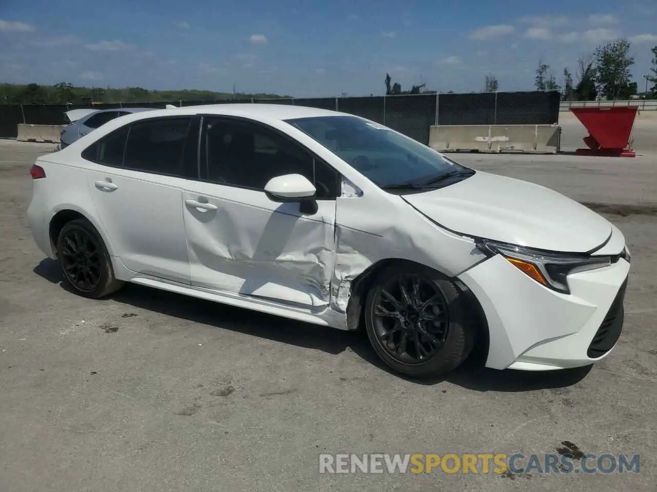 4 fotografías del automóvil dañado JTDBCMFE2R3062537 TOYOTA COROLLA 2024