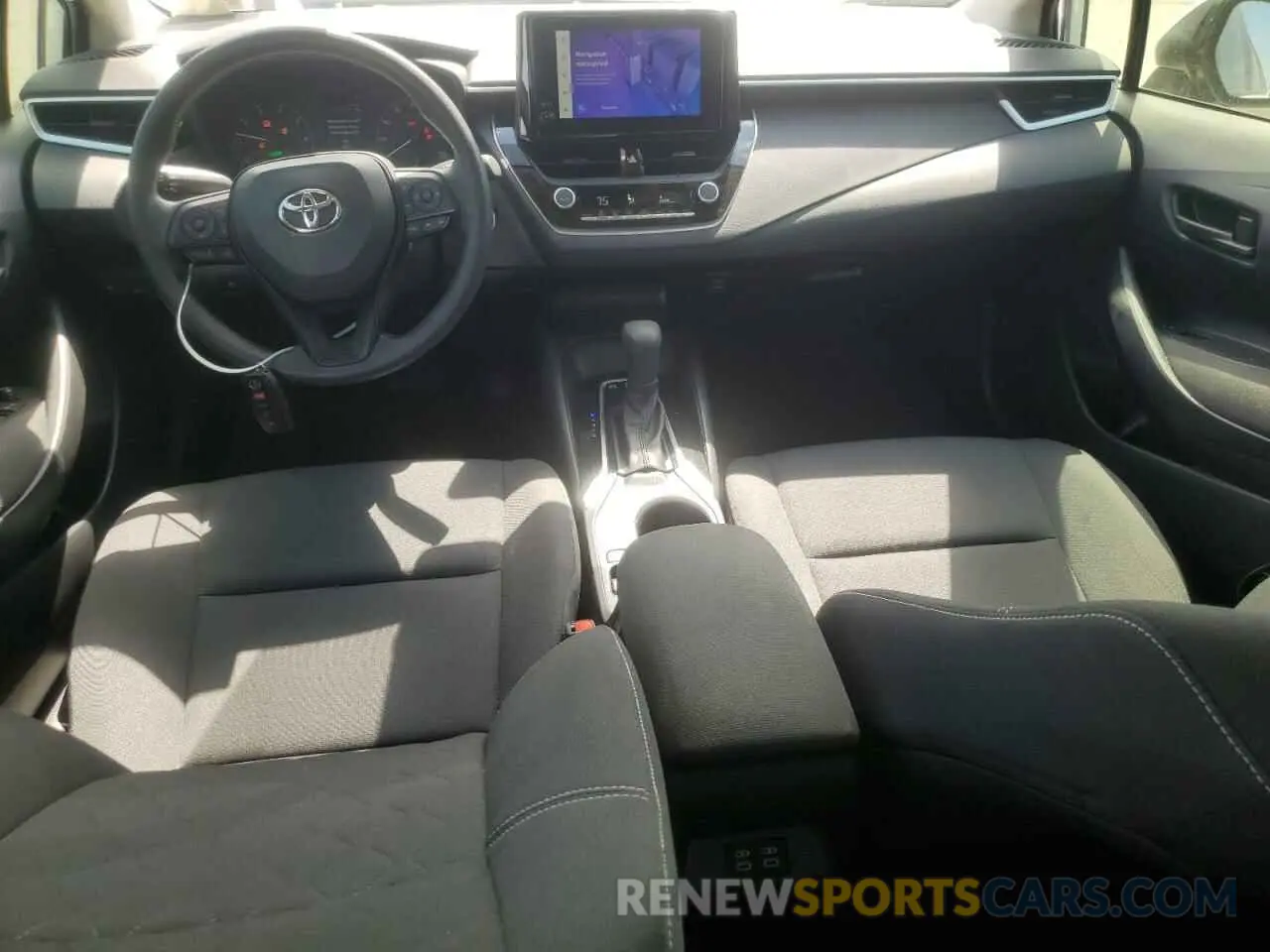 8 fotografías del automóvil dañado JTDBCMFE2R3062537 TOYOTA COROLLA 2024