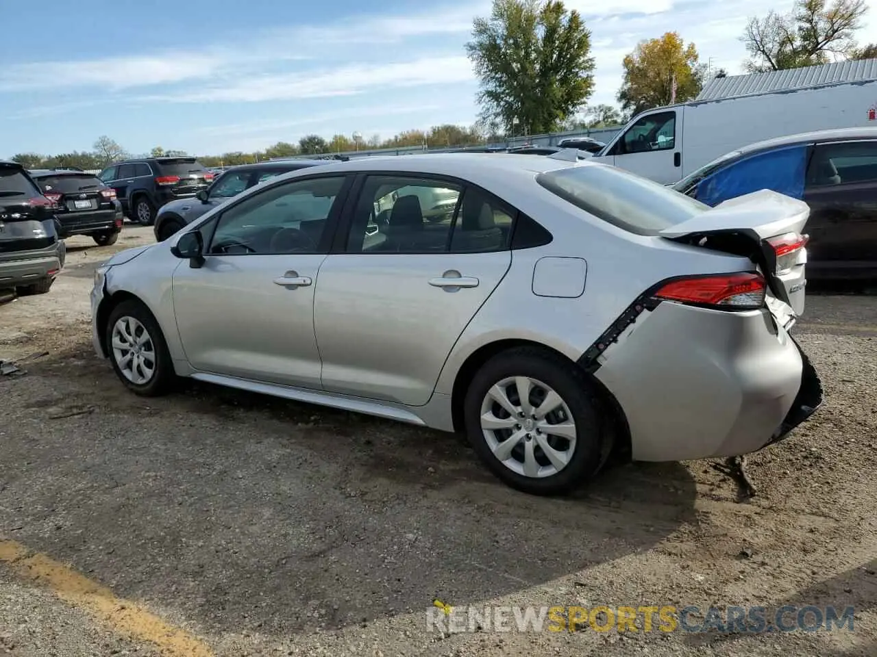 2 fotografías del automóvil dañado JTDBCMFE2RJ035527 TOYOTA COROLLA 2024