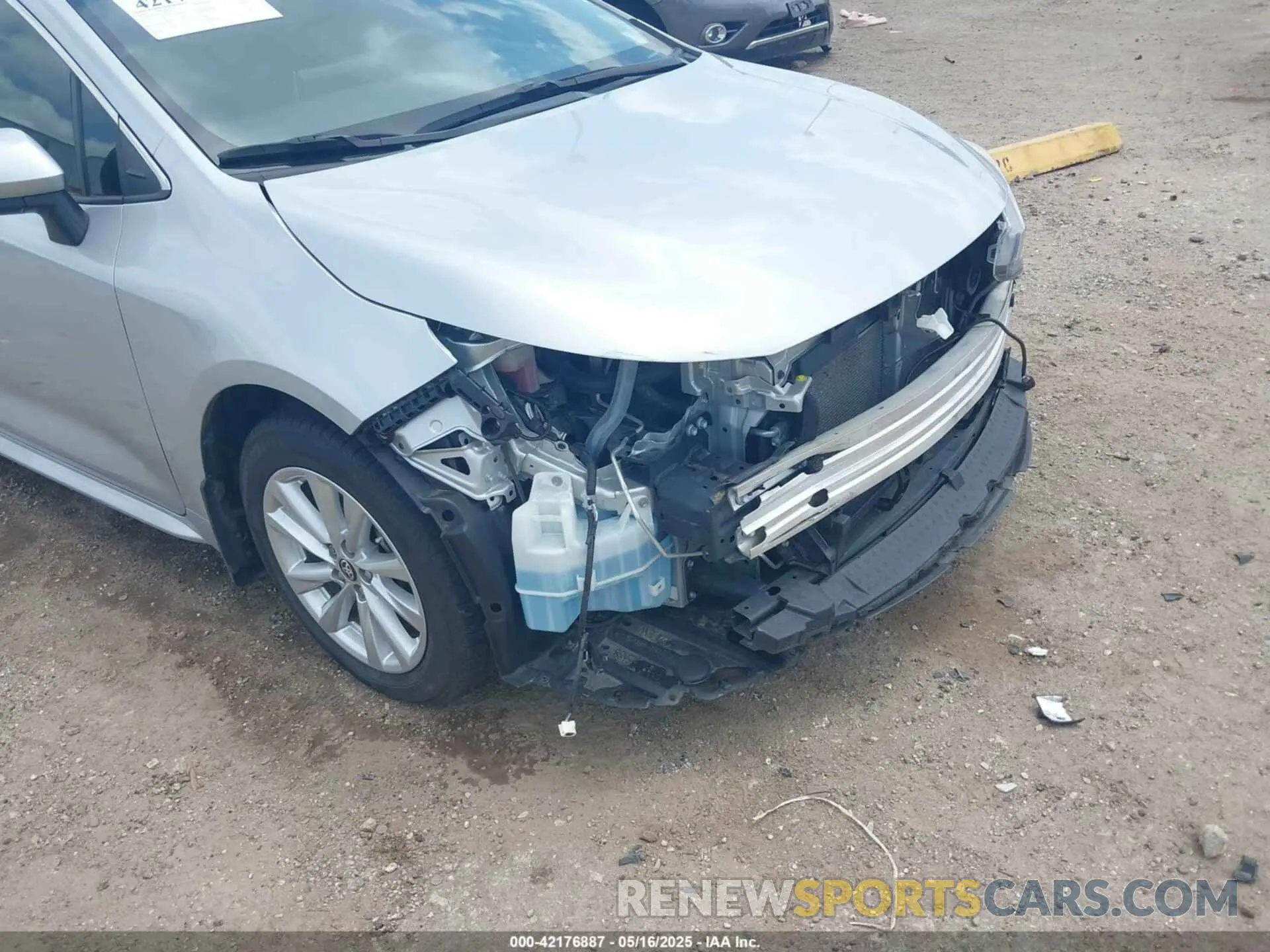 18 fotografías del automóvil dañado JTDBCMFE3R3037615 TOYOTA COROLLA 2024