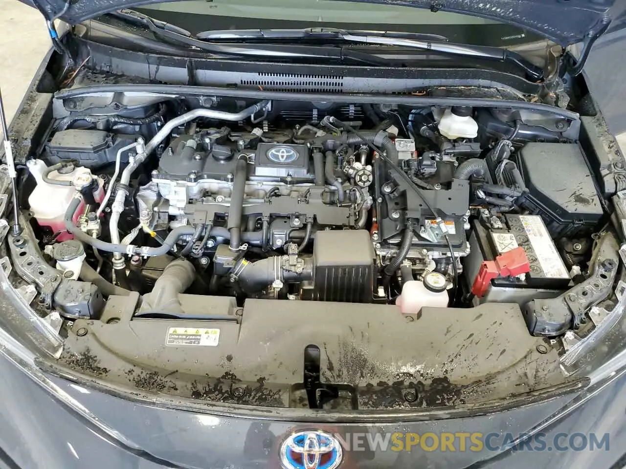 11 fotografías del automóvil dañado JTDBCMFE3R3045083 TOYOTA COROLLA 2024