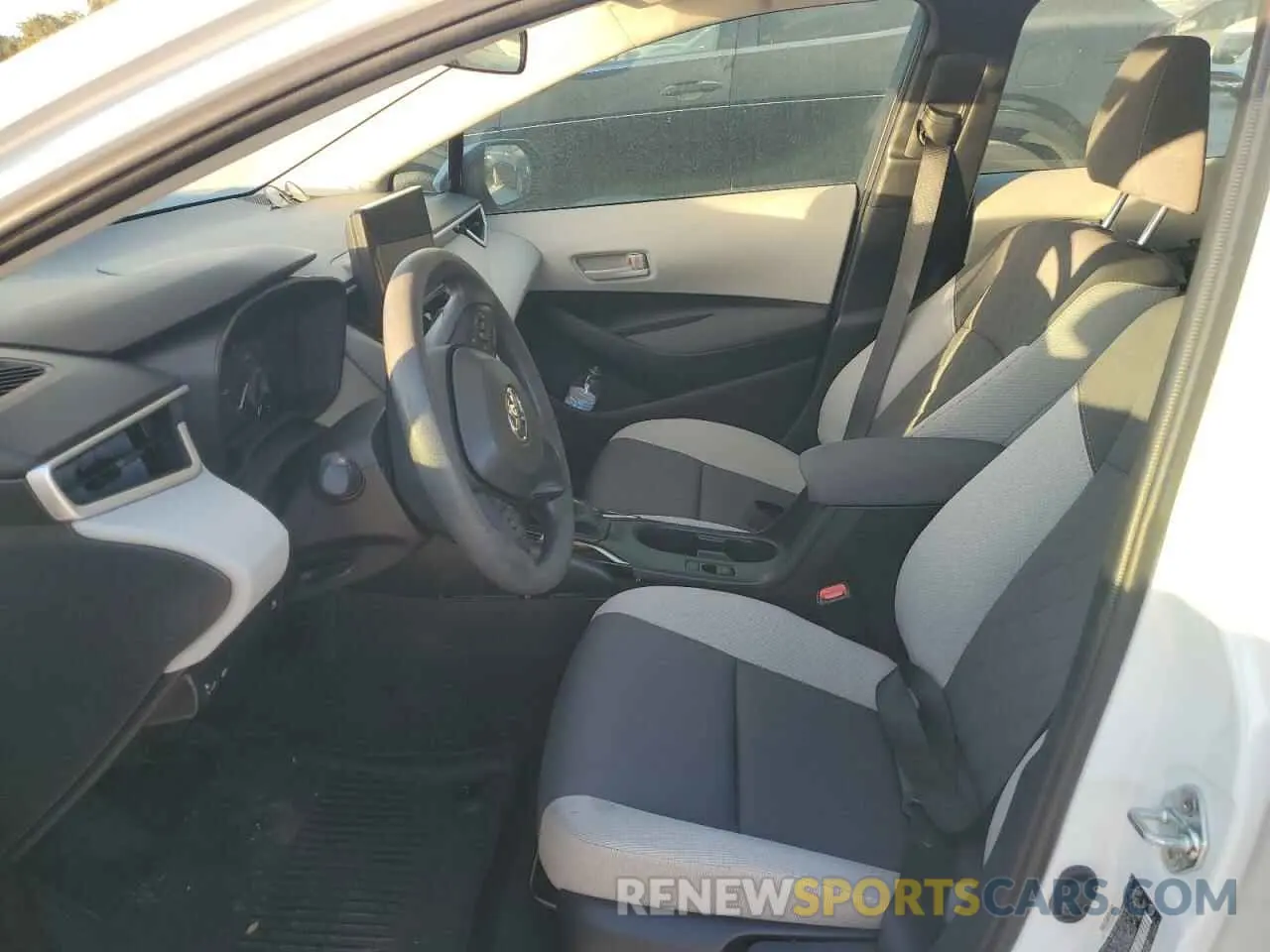 7 fotografías del automóvil dañado JTDBCMFE3R3046444 TOYOTA COROLLA 2024