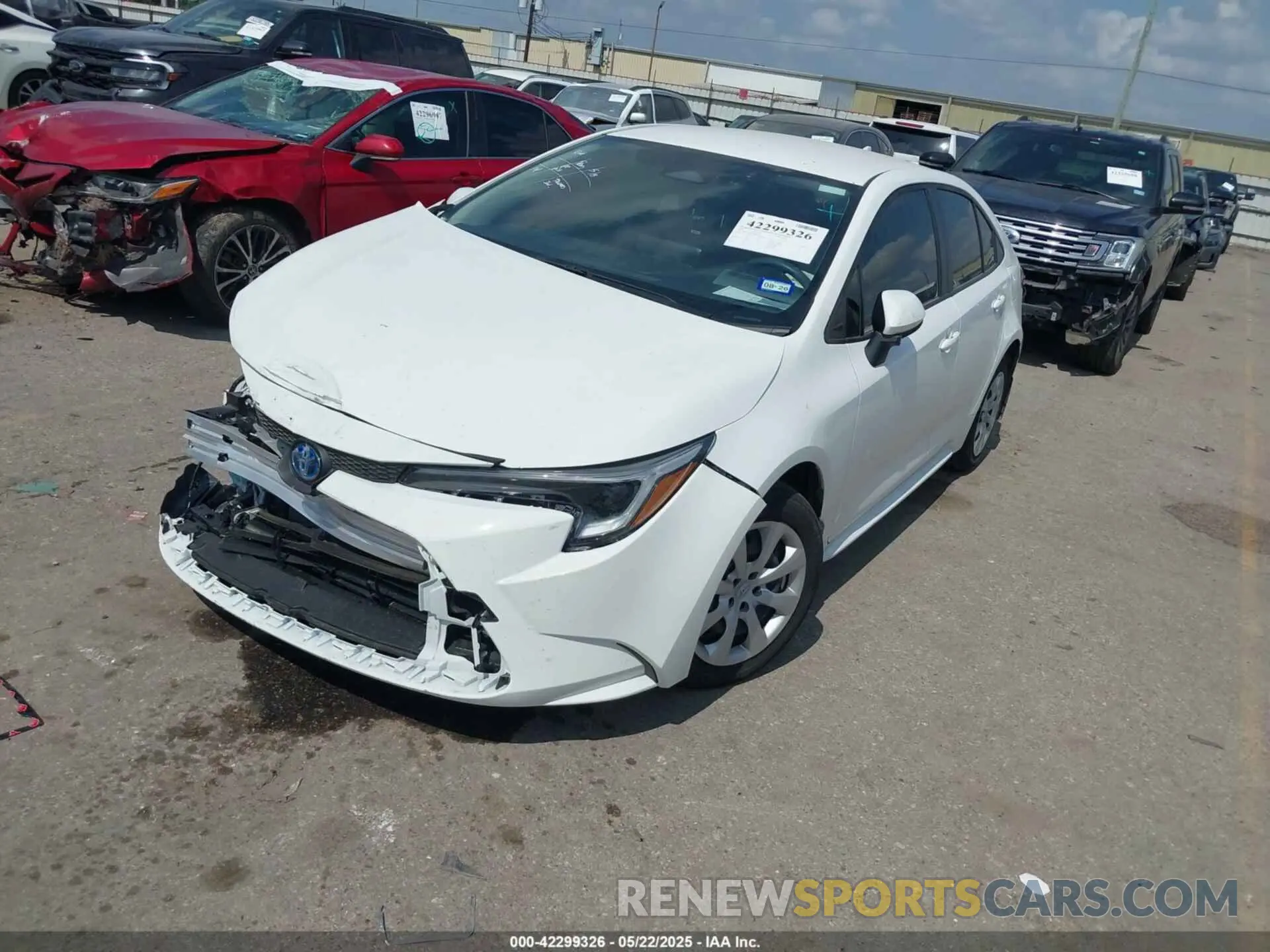 2 fotografías del automóvil dañado JTDBCMFE3R3065804 TOYOTA COROLLA 2024