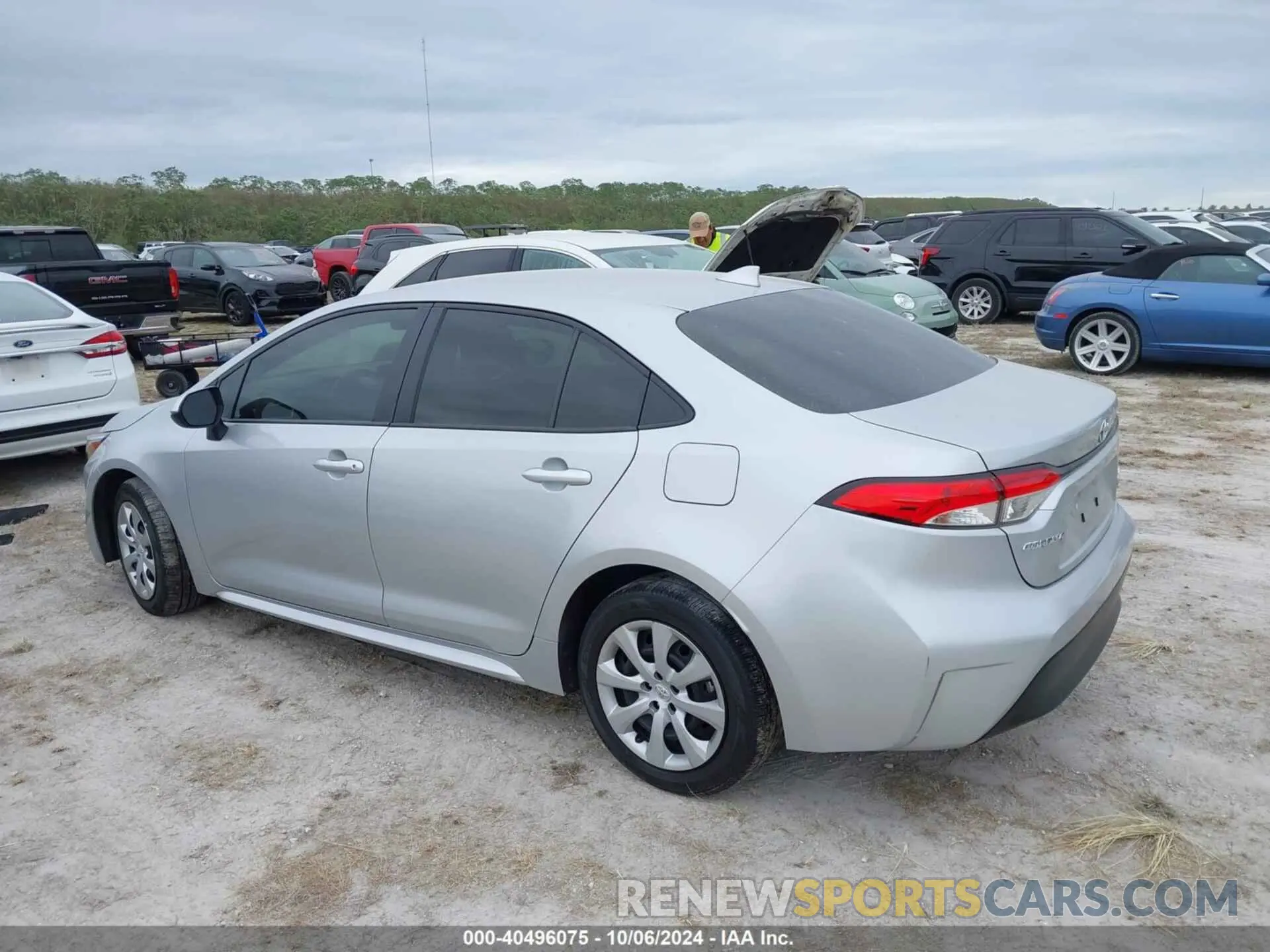 14 fotografías del automóvil dañado JTDBCMFE3RJ018221 TOYOTA COROLLA 2024