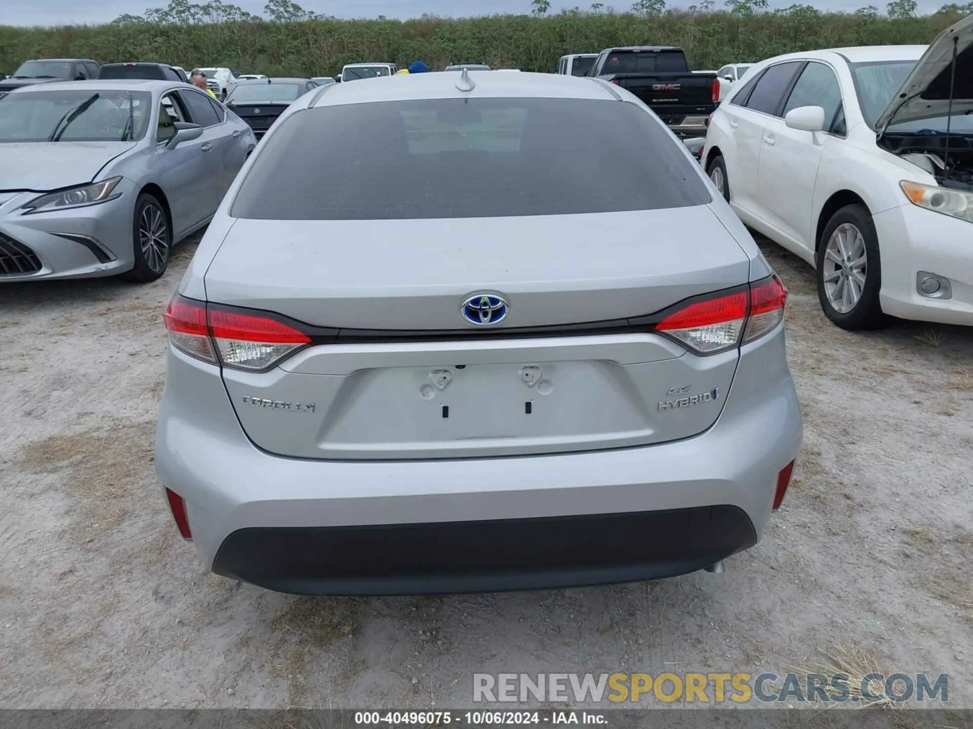 16 fotografías del automóvil dañado JTDBCMFE3RJ018221 TOYOTA COROLLA 2024