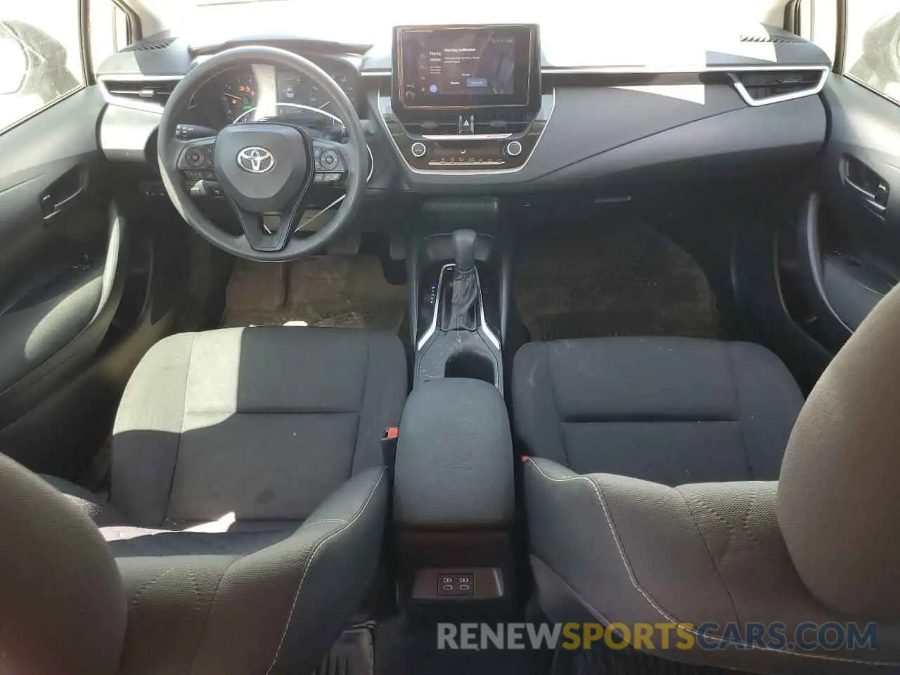 8 fotografías del automóvil dañado JTDBCMFE3RJ034208 TOYOTA COROLLA 2024
