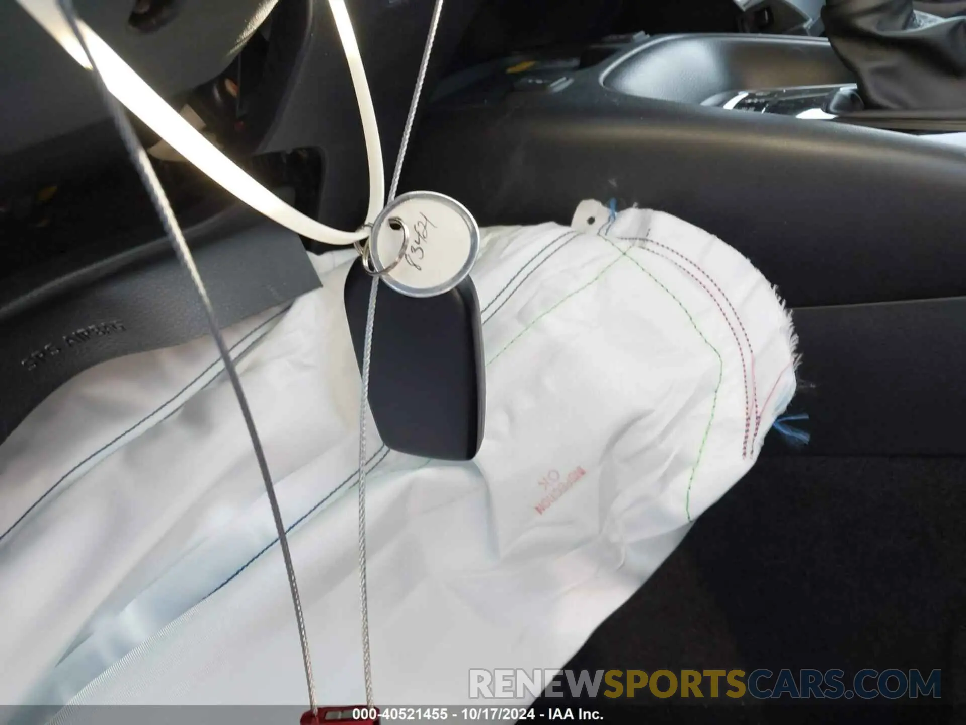 11 fotografías del automóvil dañado JTDBCMFE3RJ034211 TOYOTA COROLLA 2024