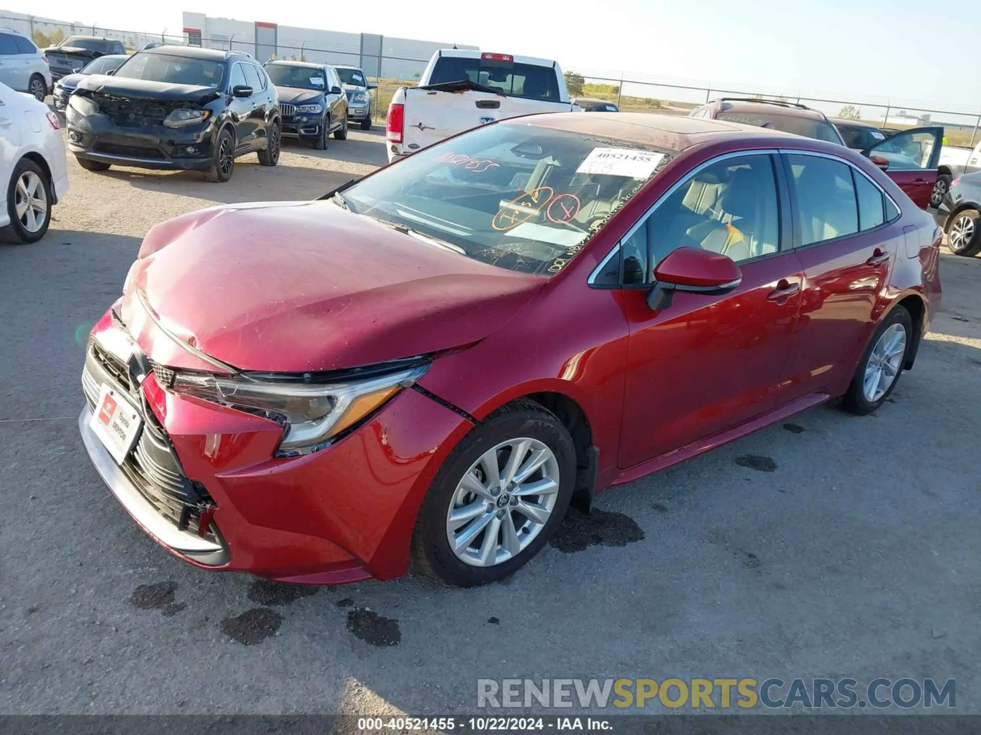 2 fotografías del automóvil dañado JTDBCMFE3RJ034211 TOYOTA COROLLA 2024