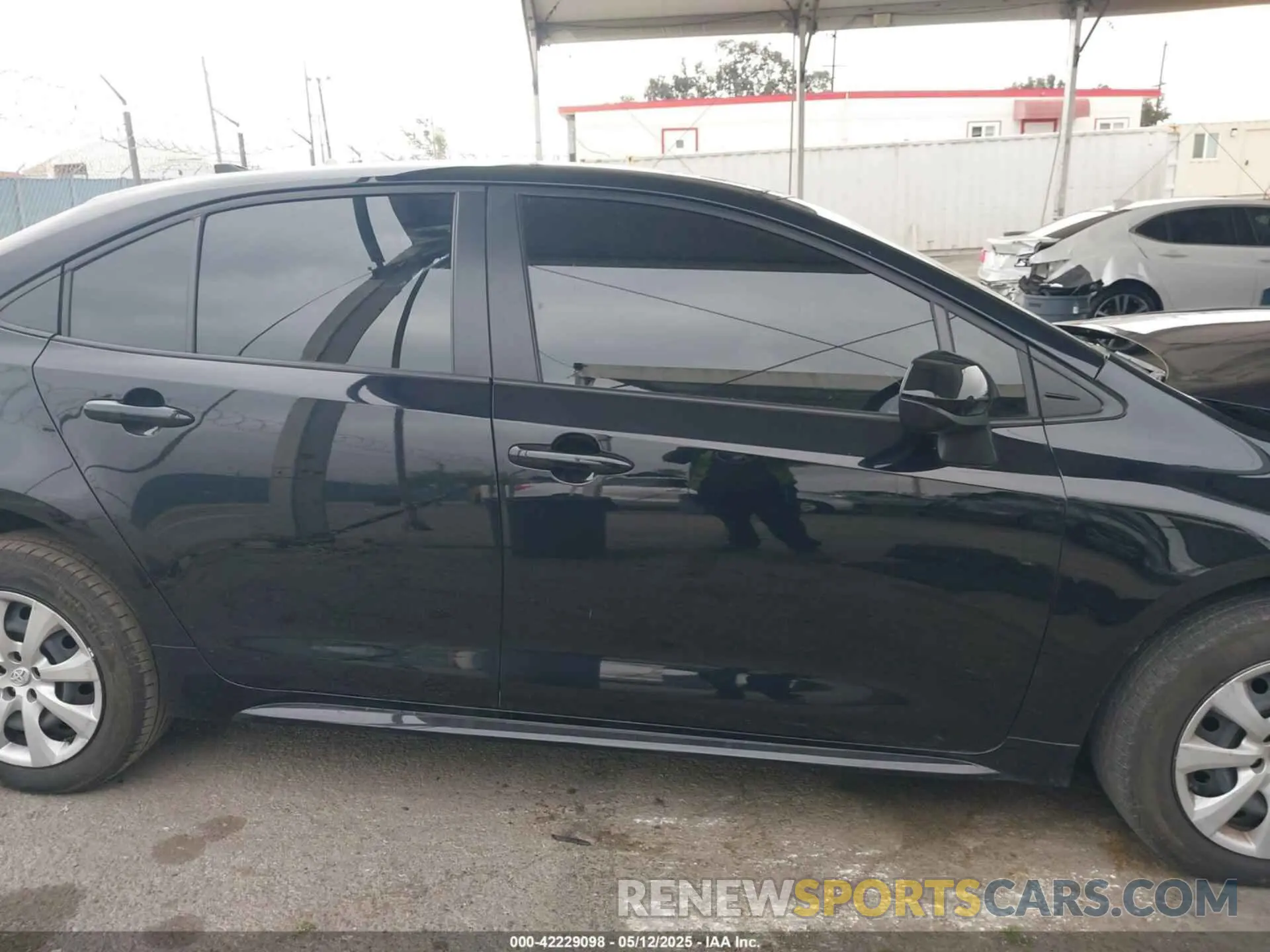 13 fotografías del automóvil dañado JTDBCMFE4R3034903 TOYOTA COROLLA 2024