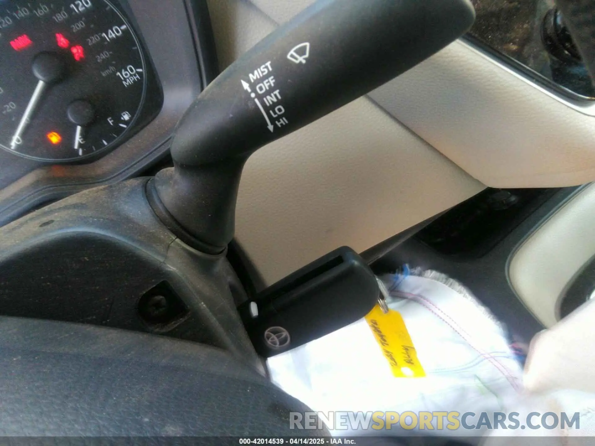 11 fotografías del automóvil dañado JTDBCMFE4R3041785 TOYOTA COROLLA 2024