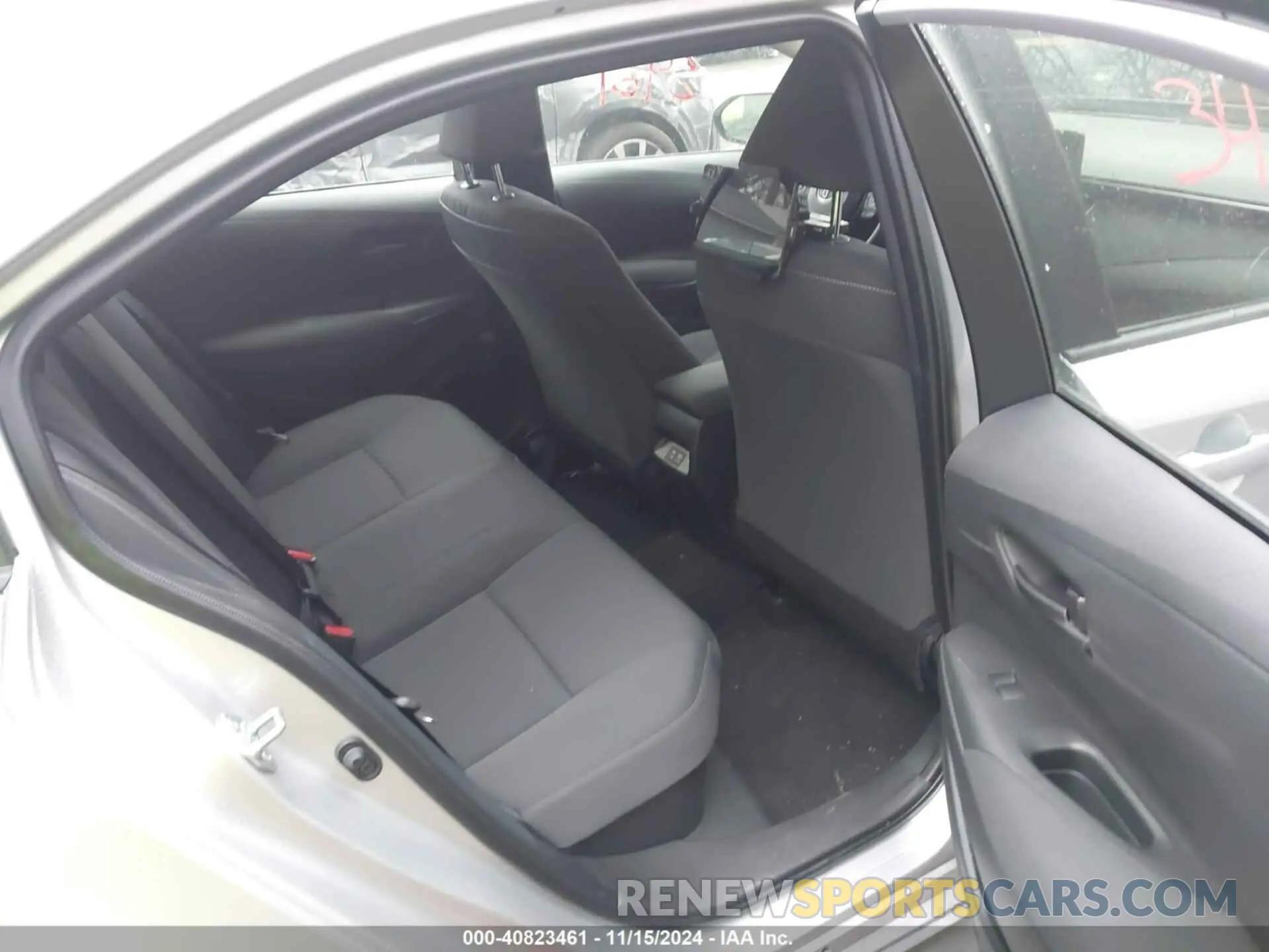 8 fotografías del automóvil dañado JTDBCMFE4RJ033424 TOYOTA COROLLA 2024