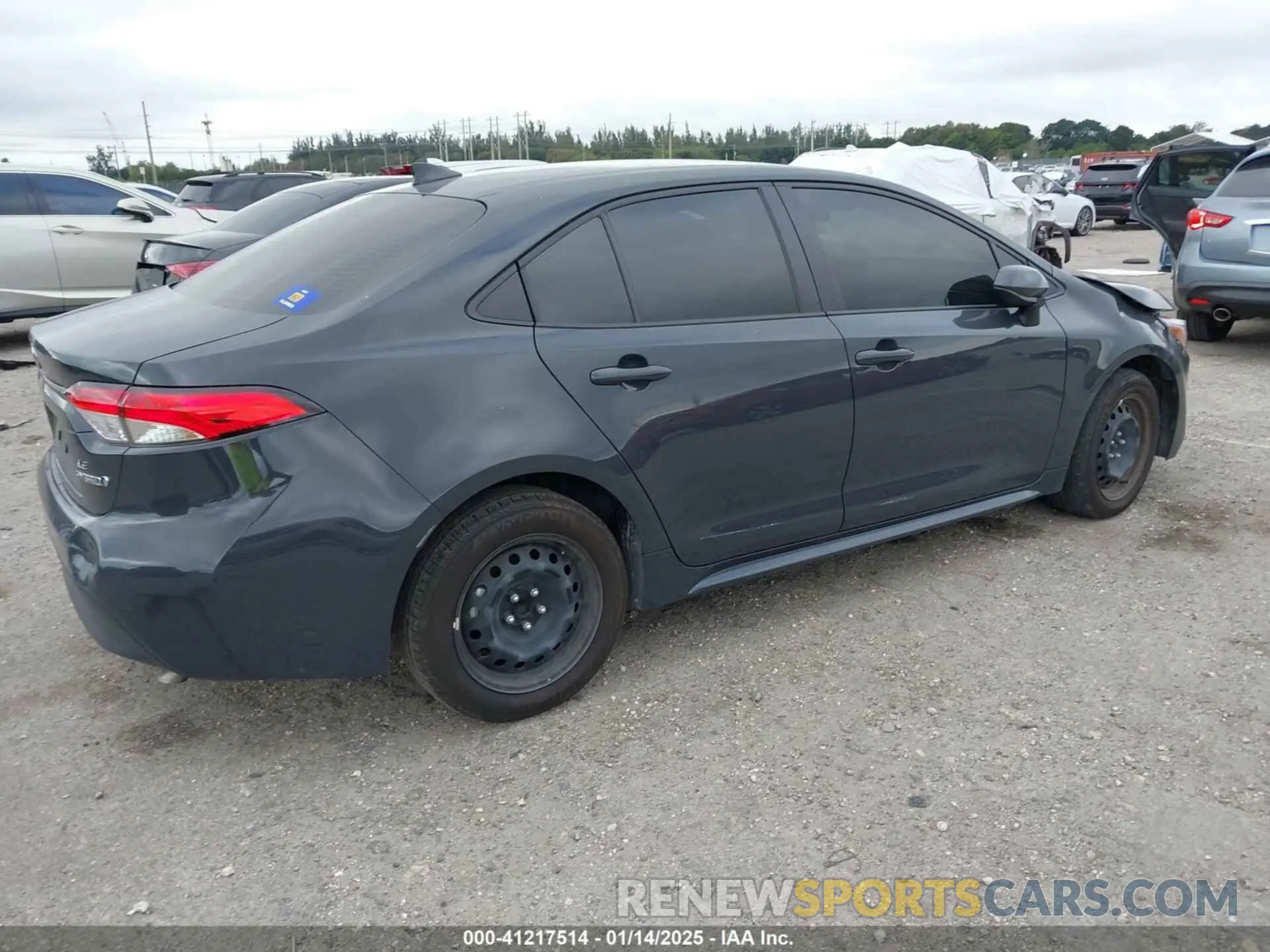 4 fotografías del automóvil dañado JTDBCMFE5R3040628 TOYOTA COROLLA 2024