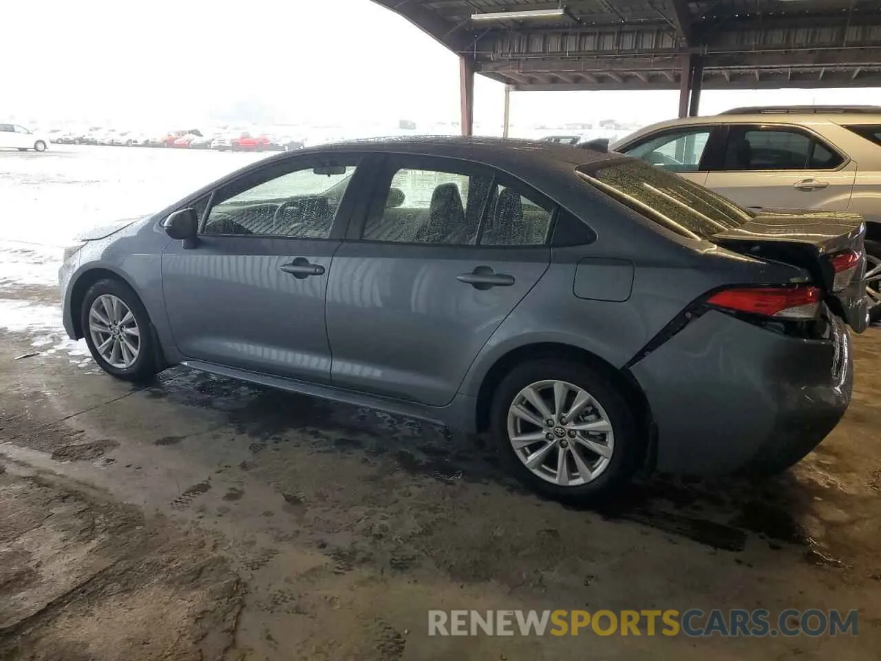 2 fotografías del automóvil dañado JTDBCMFE5R3046218 TOYOTA COROLLA 2024