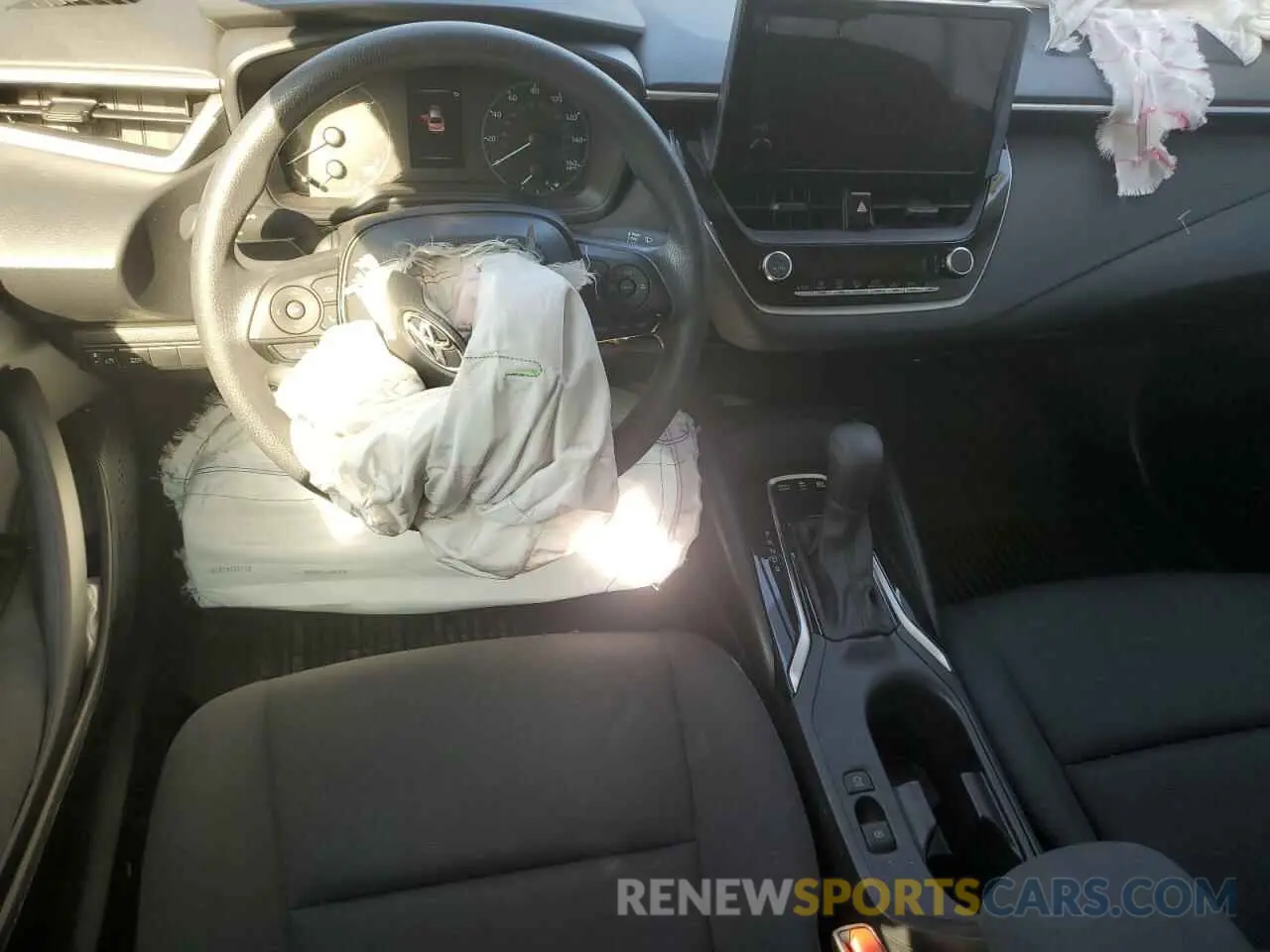 8 fotografías del automóvil dañado JTDBCMFE5R3048874 TOYOTA COROLLA 2024