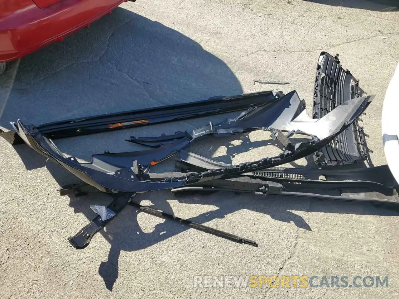 12 fotografías del automóvil dañado JTDBCMFE5R3051337 TOYOTA COROLLA 2024