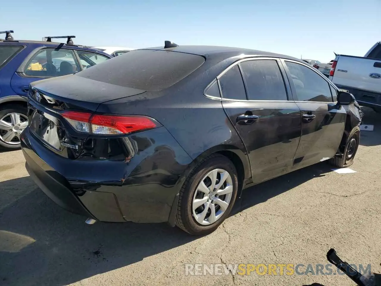 3 fotografías del automóvil dañado JTDBCMFE5R3051337 TOYOTA COROLLA 2024