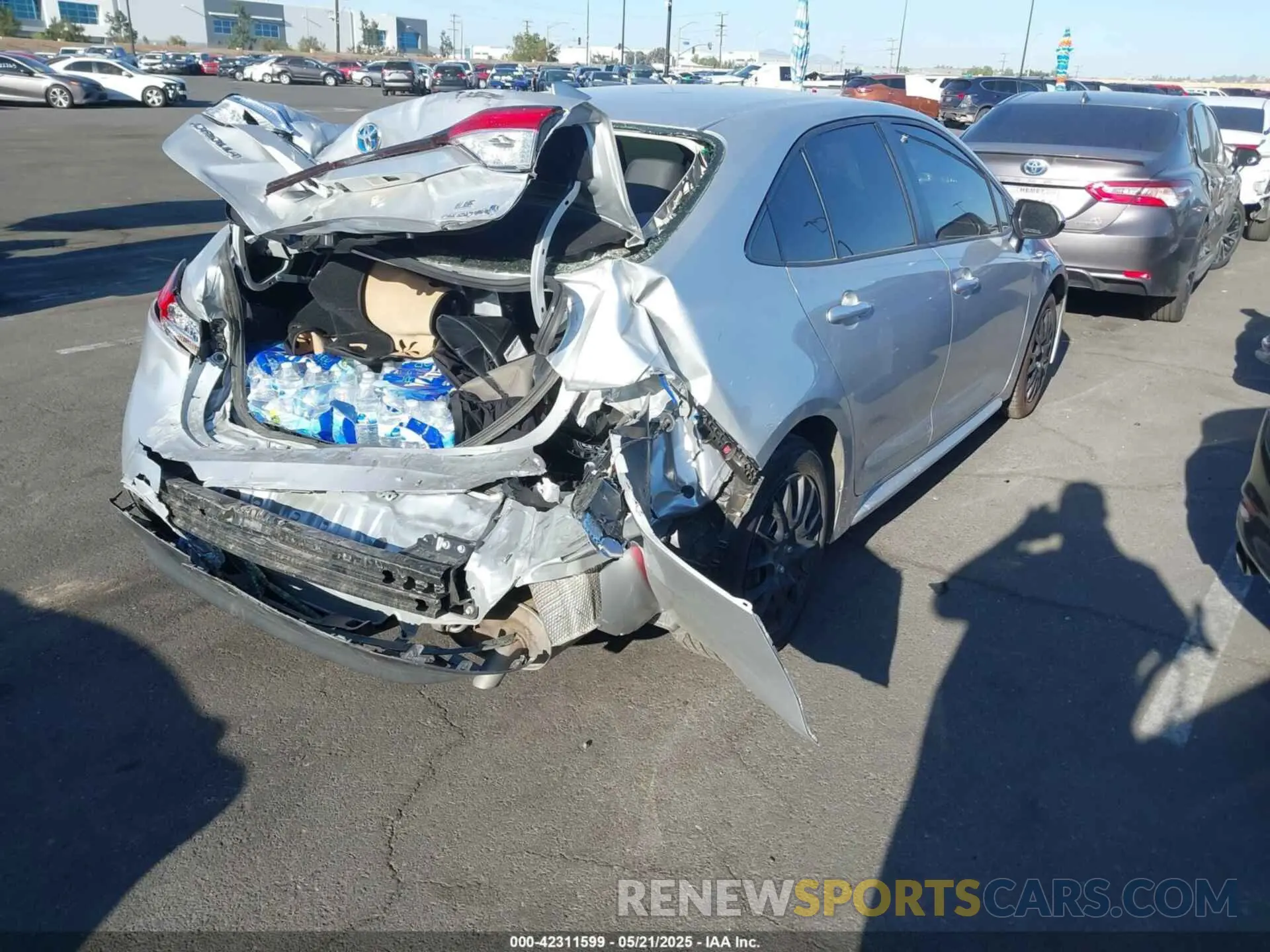 4 fotografías del automóvil dañado JTDBCMFE5R3054707 TOYOTA COROLLA 2024