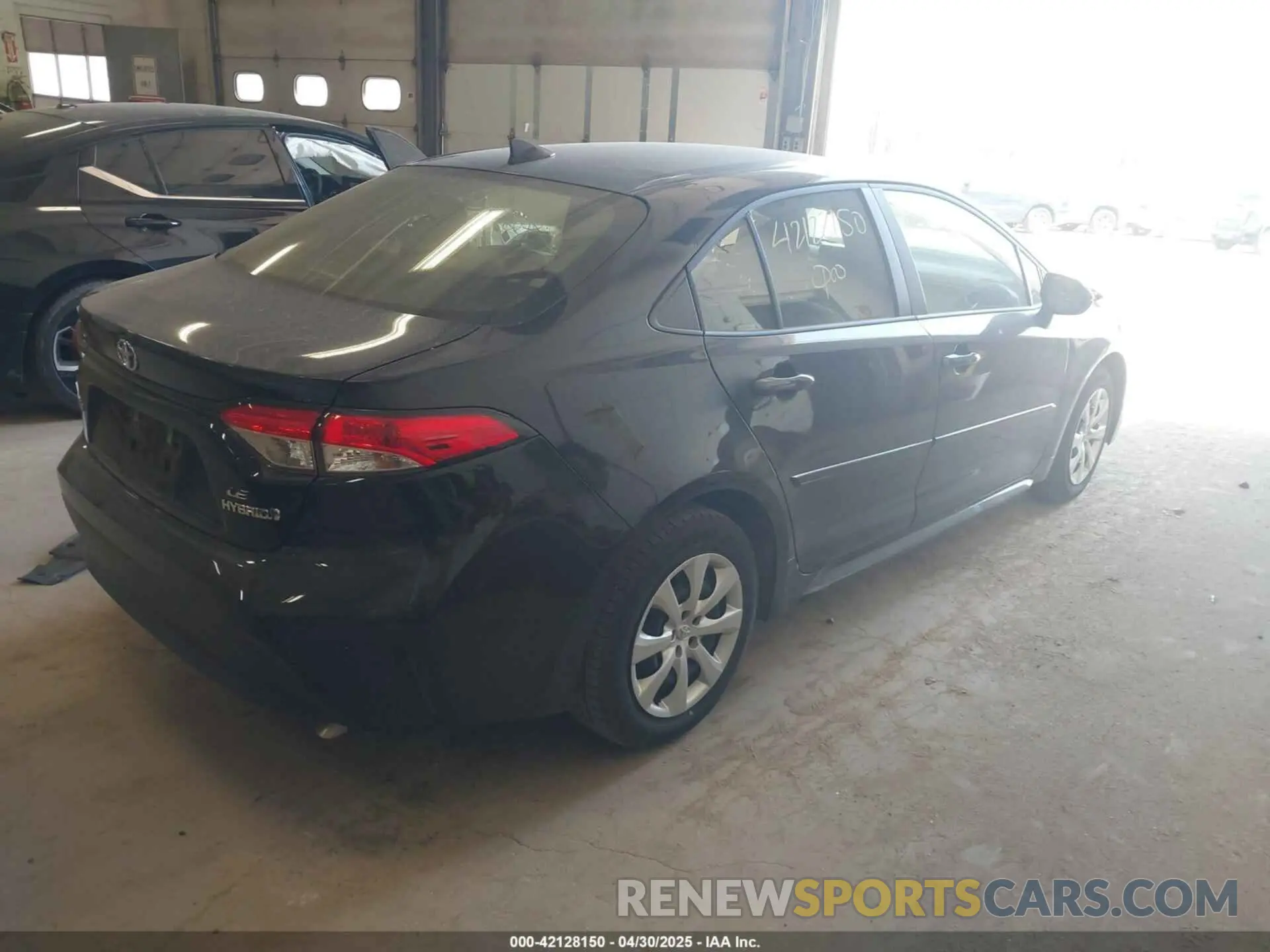 4 fotografías del automóvil dañado JTDBCMFE5RJ036767 TOYOTA COROLLA 2024
