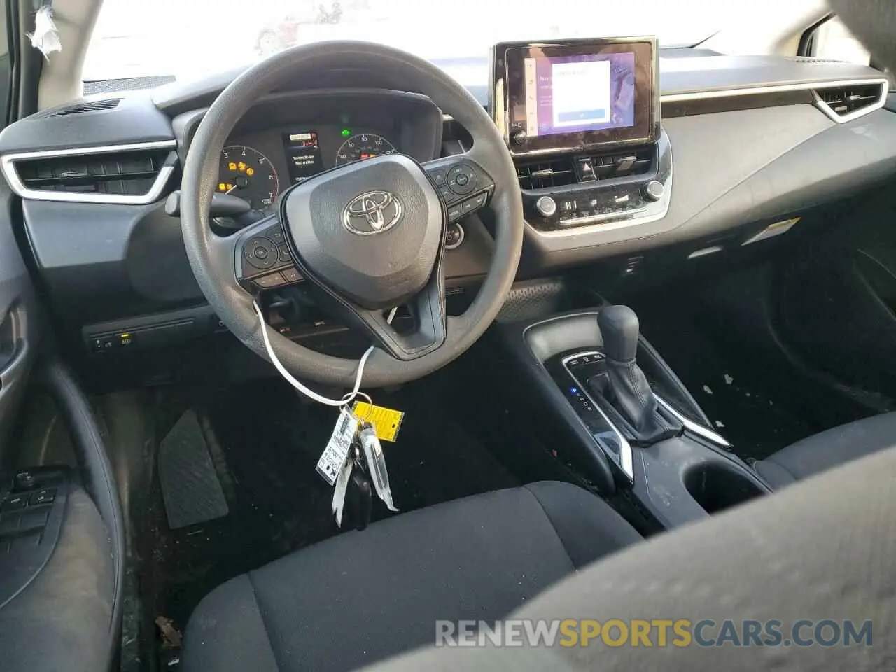 8 fotografías del automóvil dañado JTDBCMFE6R3039536 TOYOTA COROLLA 2024