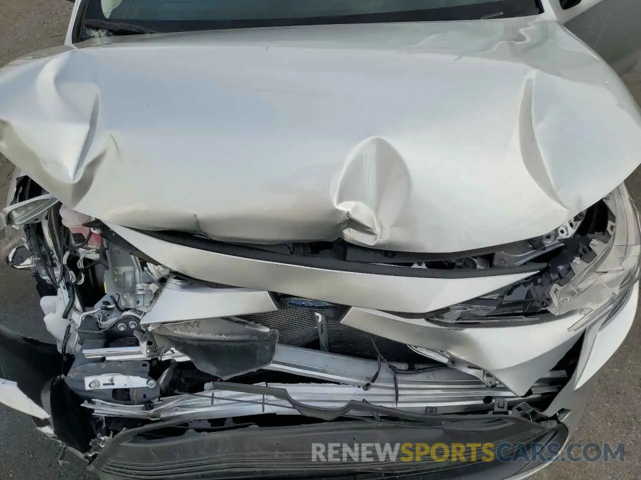 11 fotografías del automóvil dañado JTDBCMFE6R3050276 TOYOTA COROLLA 2024
