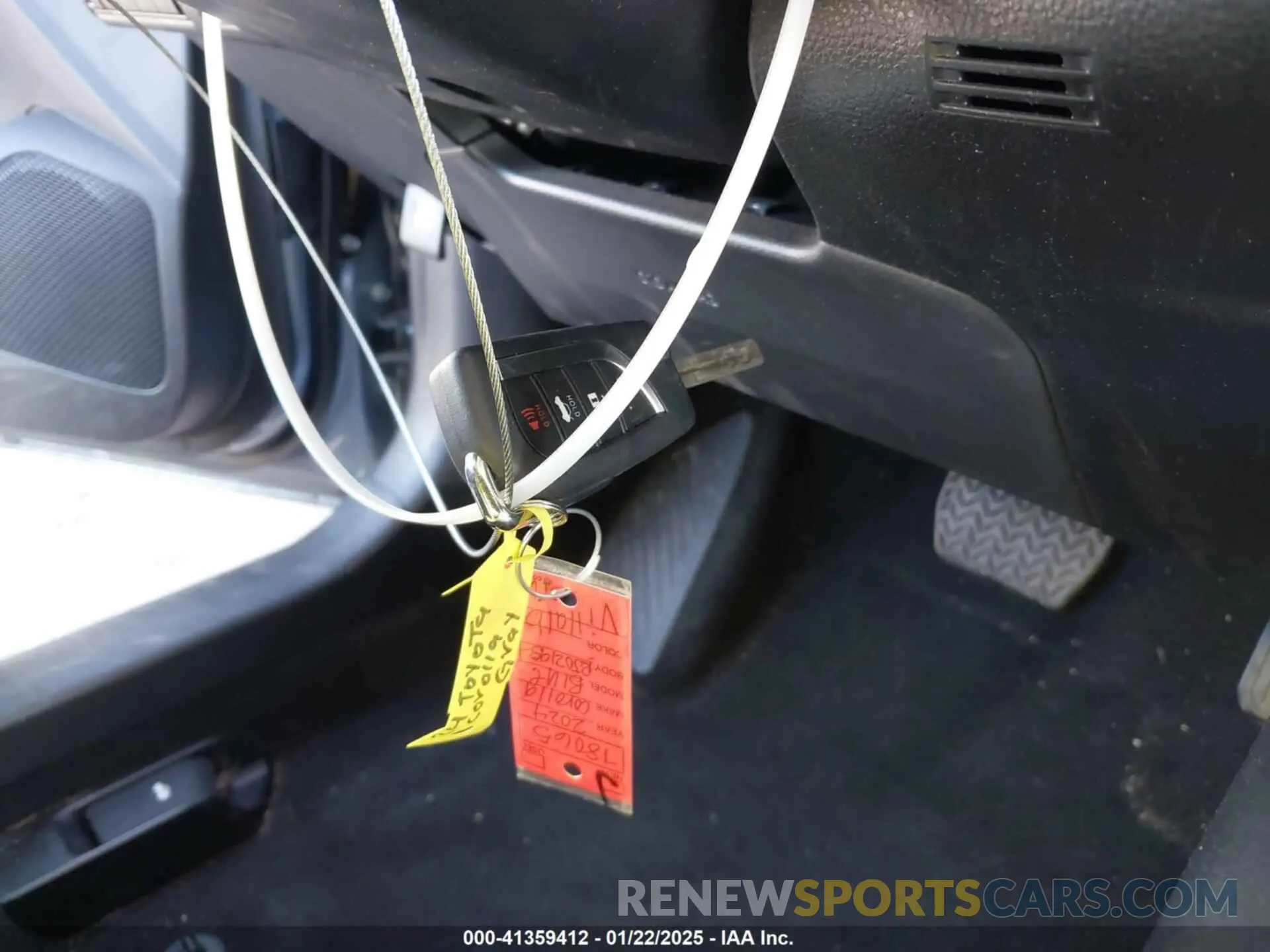 11 fotografías del automóvil dañado JTDBCMFE6RJ021954 TOYOTA COROLLA 2024