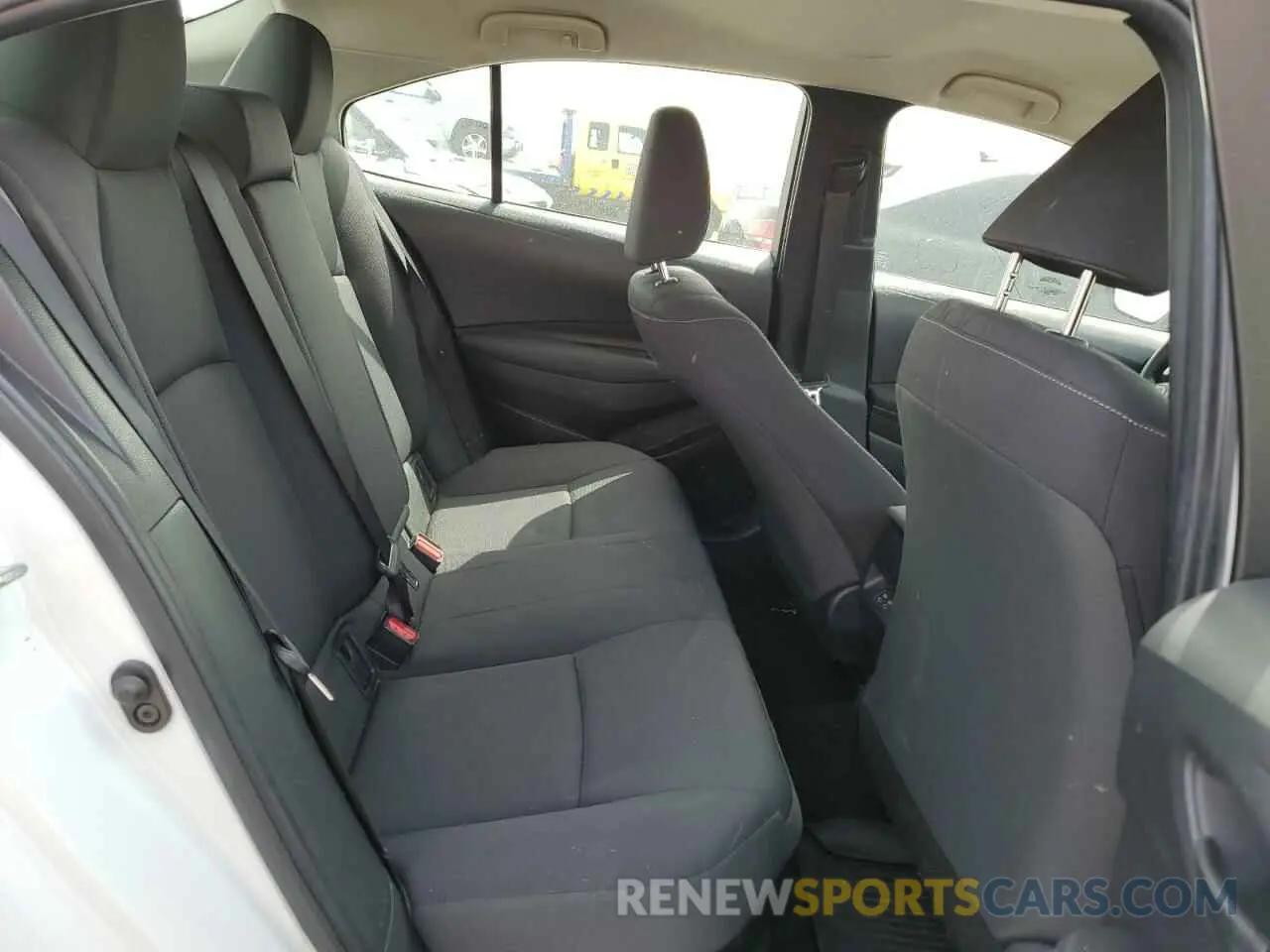 10 fotografías del automóvil dañado JTDBCMFE6RJ025843 TOYOTA COROLLA 2024