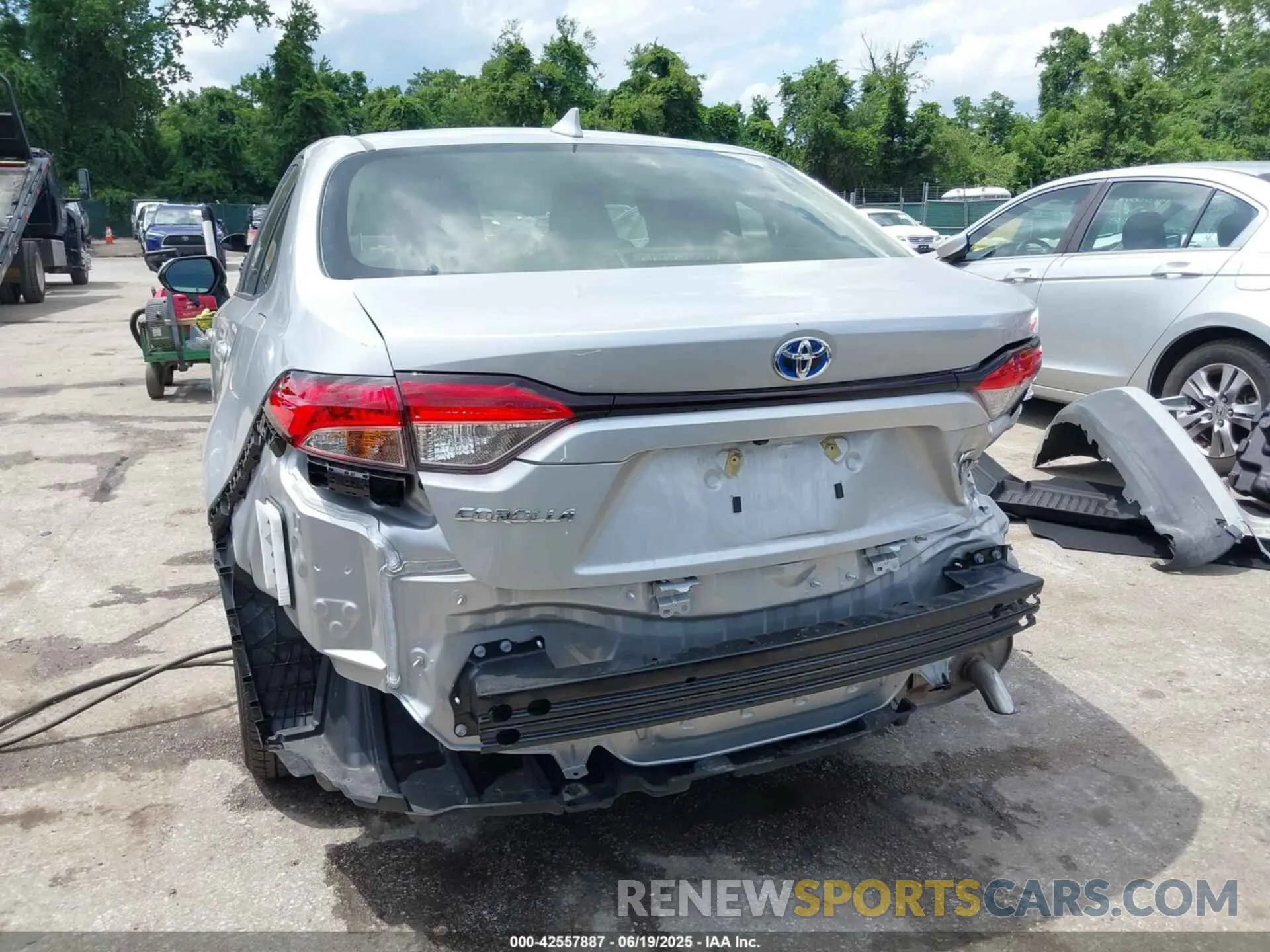 6 fotografías del automóvil dañado JTDBCMFE6RJ033229 TOYOTA COROLLA 2024