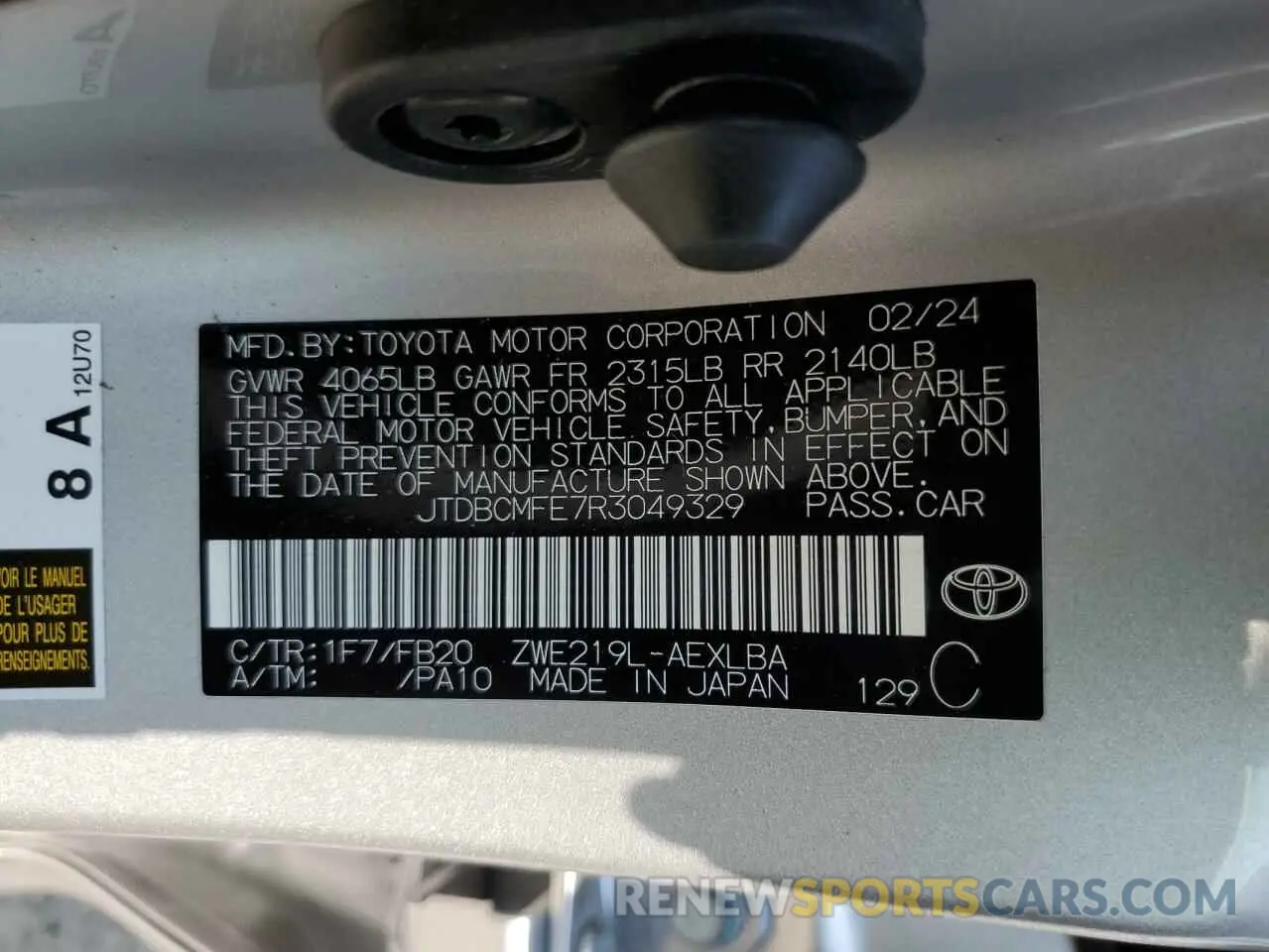 12 fotografías del automóvil dañado JTDBCMFE7R3049329 TOYOTA COROLLA 2024