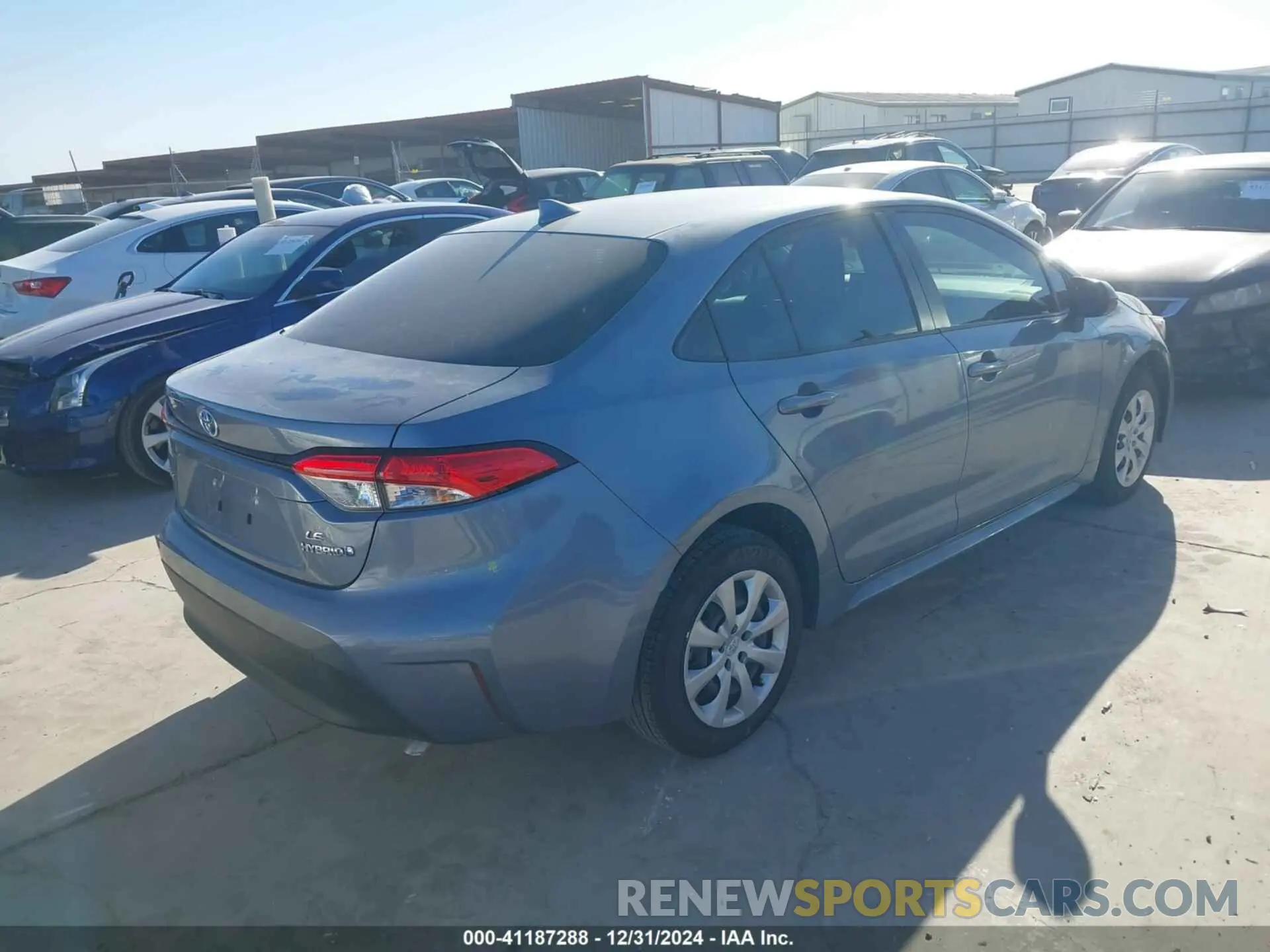 4 fotografías del automóvil dañado JTDBCMFE7R3055583 TOYOTA COROLLA 2024