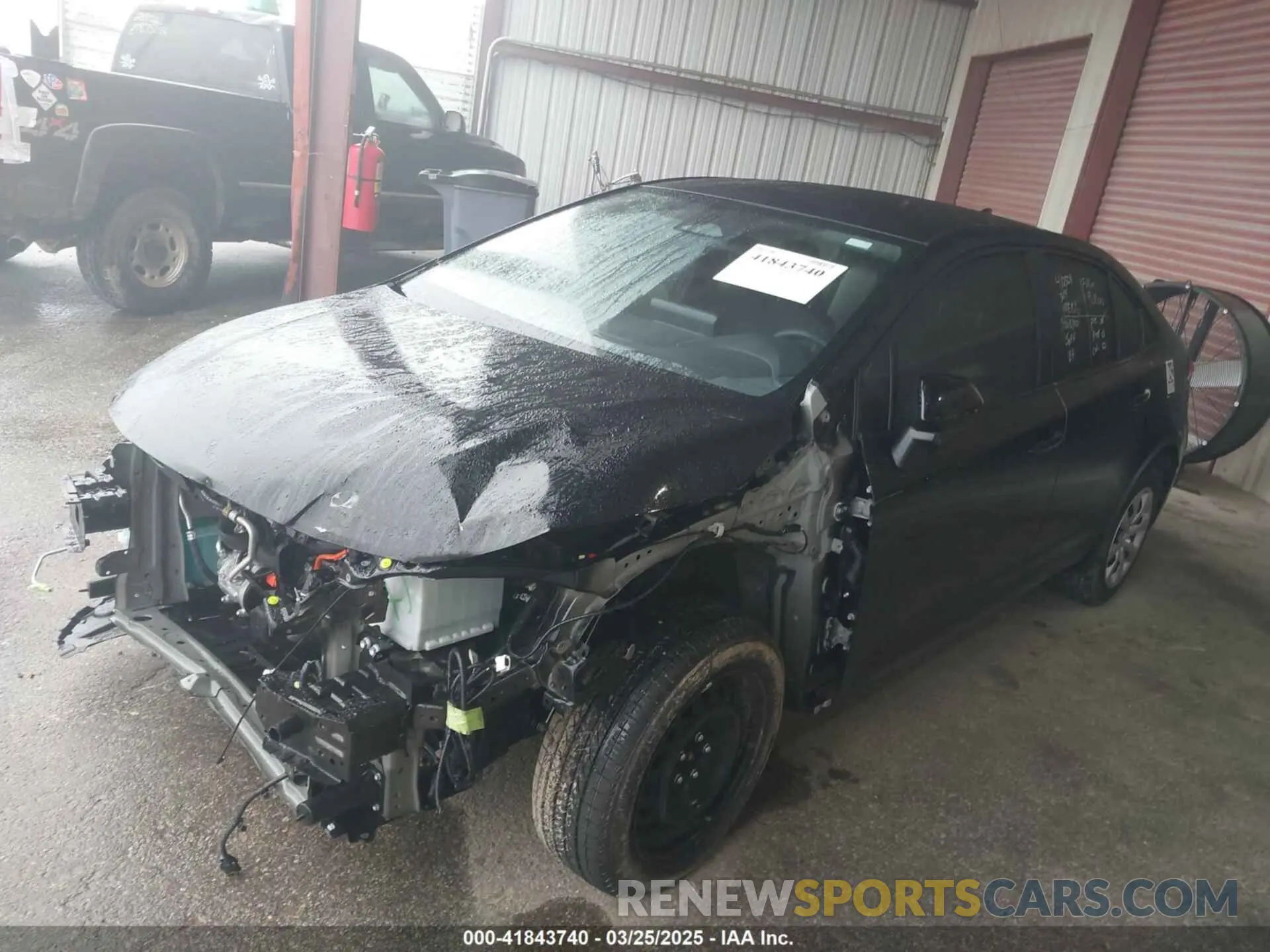 2 fotografías del automóvil dañado JTDBCMFE7R3055647 TOYOTA COROLLA 2024