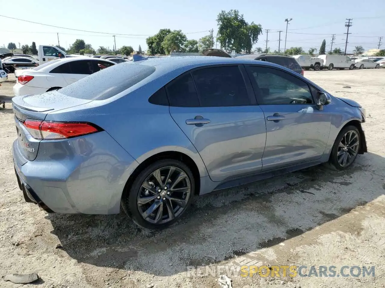 3 fotografías del automóvil dañado JTDBCMFE7RJ033563 TOYOTA COROLLA 2024